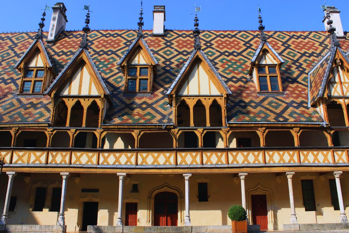 uw_fr_beaune_hospice4_1200x800.jpg