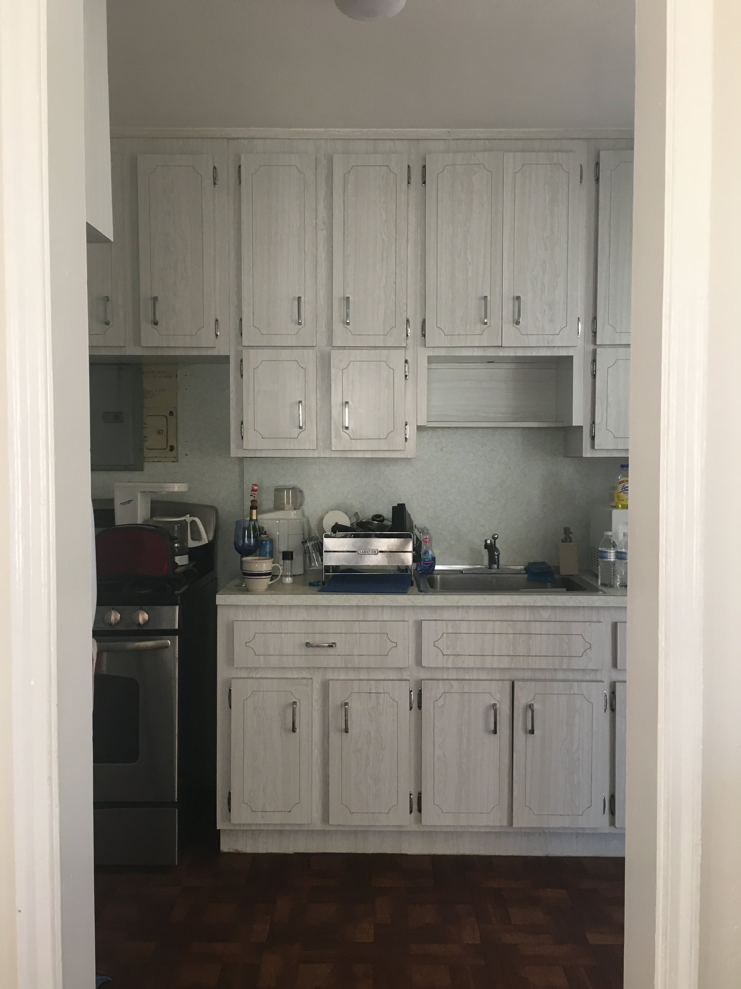 KITCHEN BEFORE 3.jpg