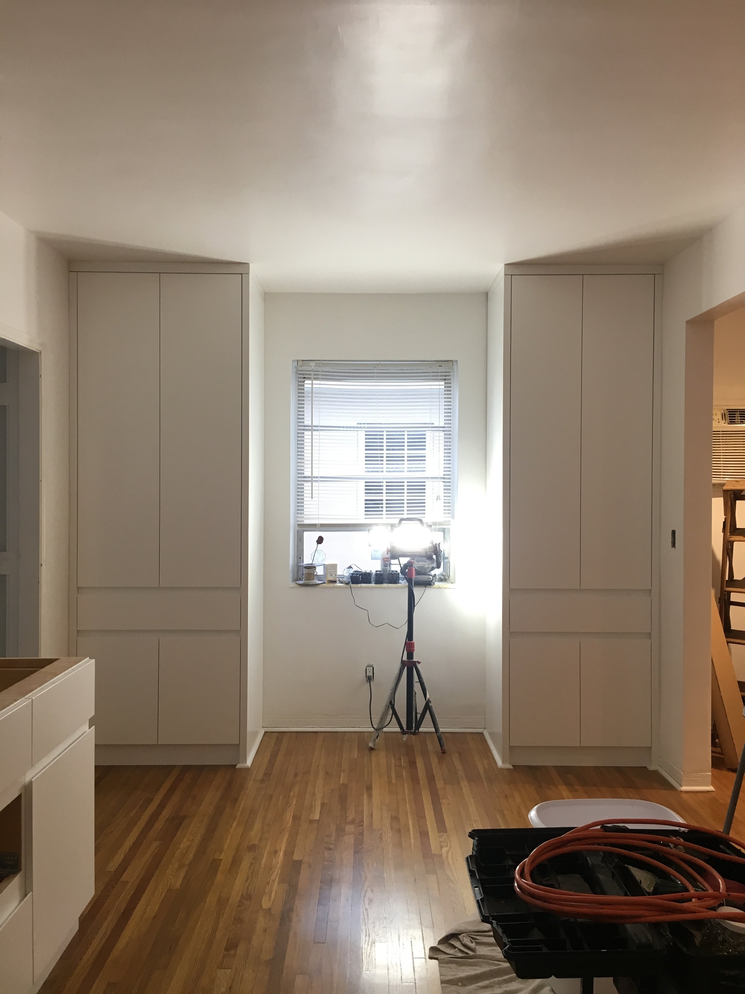  These custom floor to ceiling pantry towers were a game changer for us! We purposefully designed these to put away all the not-so-pretty things. For anyone deciding whether or not to have open shelves in their kitchen, make sure you have a place to 