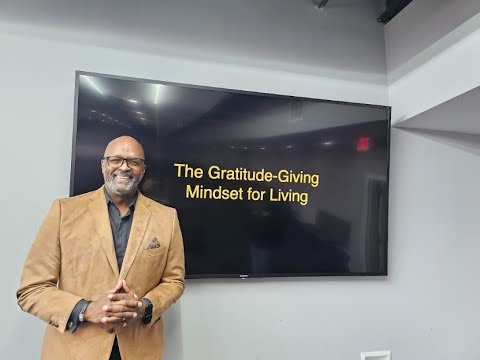 The Gratitude-Giving Mindset for Living