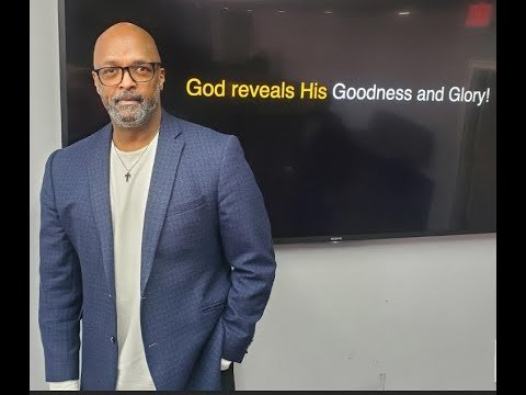 God revelas His Goodness and Glory!