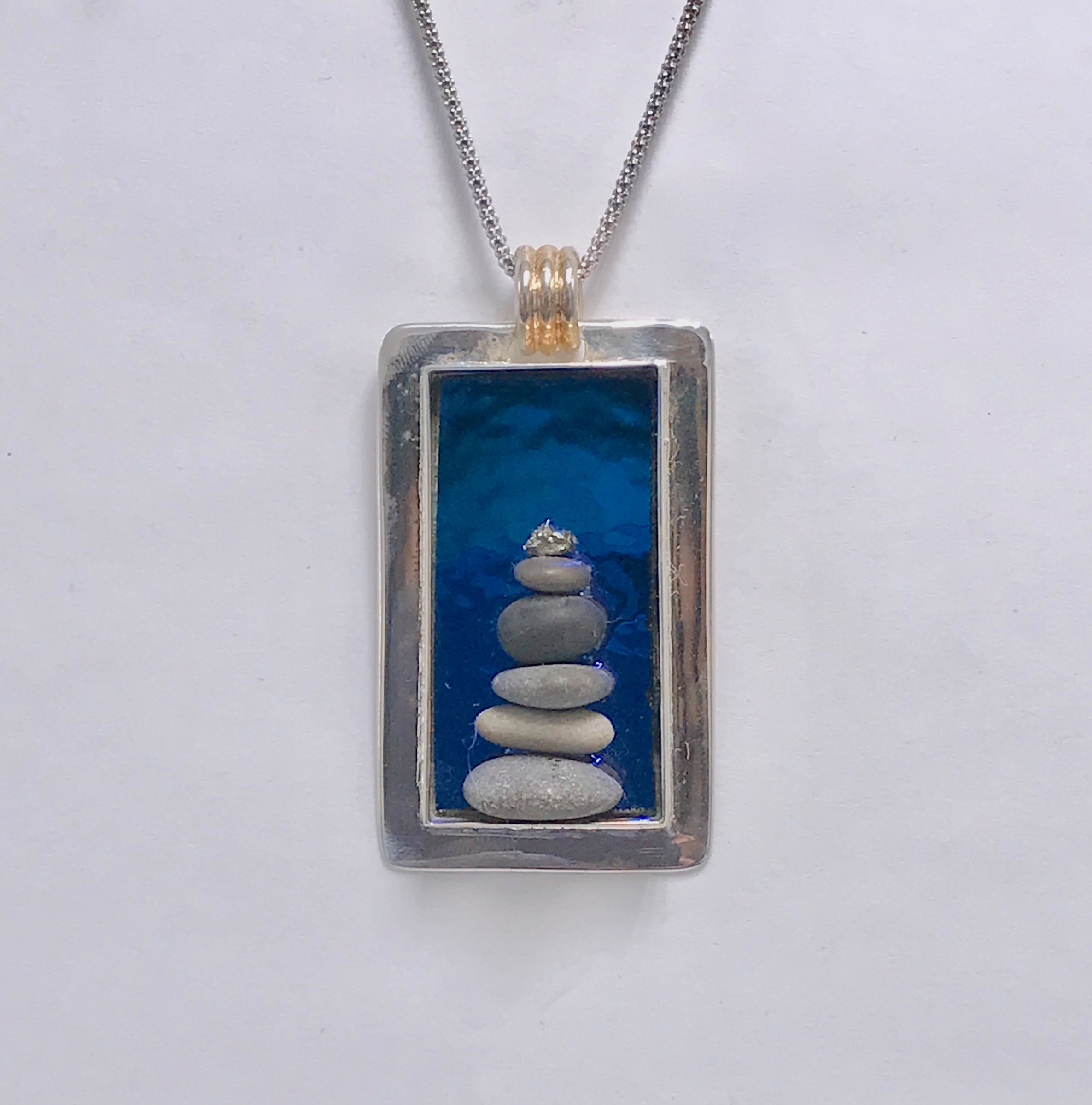 Cairn:pytite:blueRectNecklace.jpeg