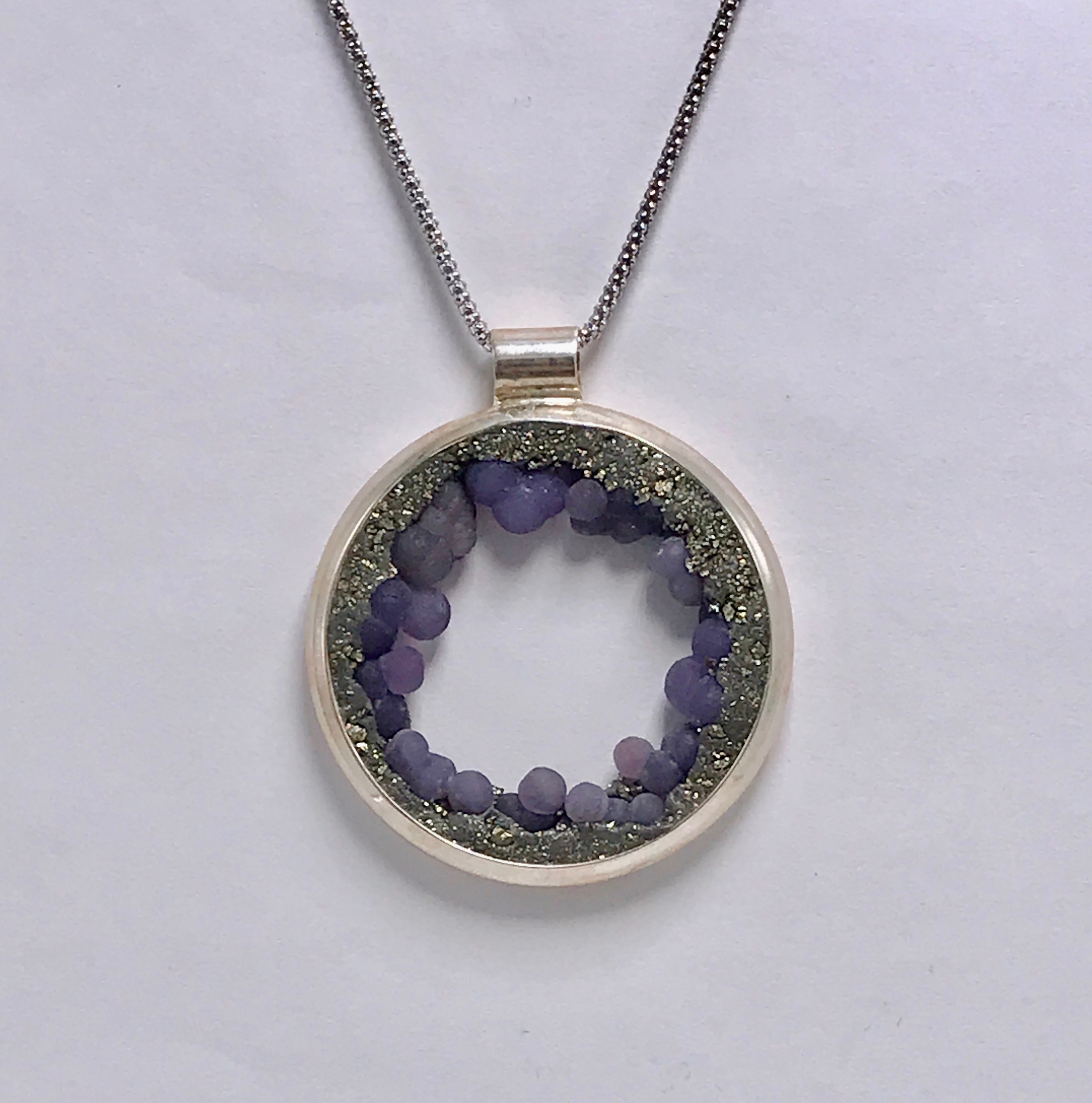OpenGrAgateNecklace.jpeg