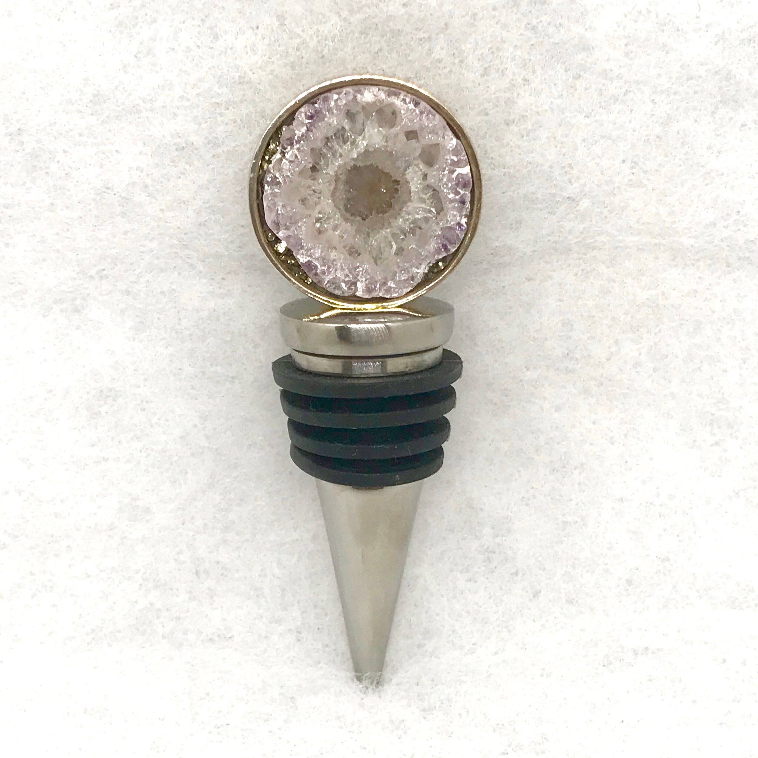 Stalactite Slice Circle Winestopper.jpeg