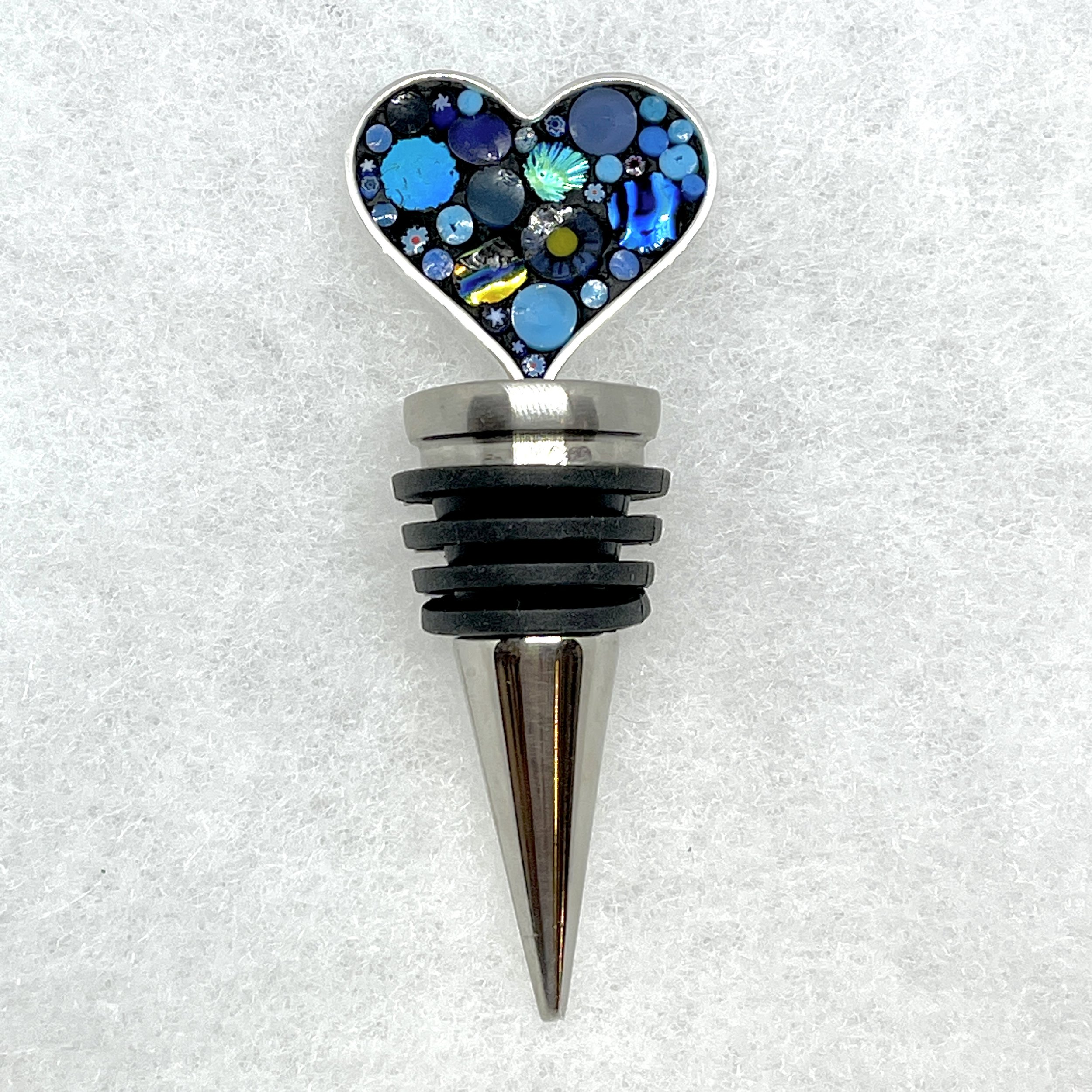 Blue Dot Heart Bottle Stopper.jpeg