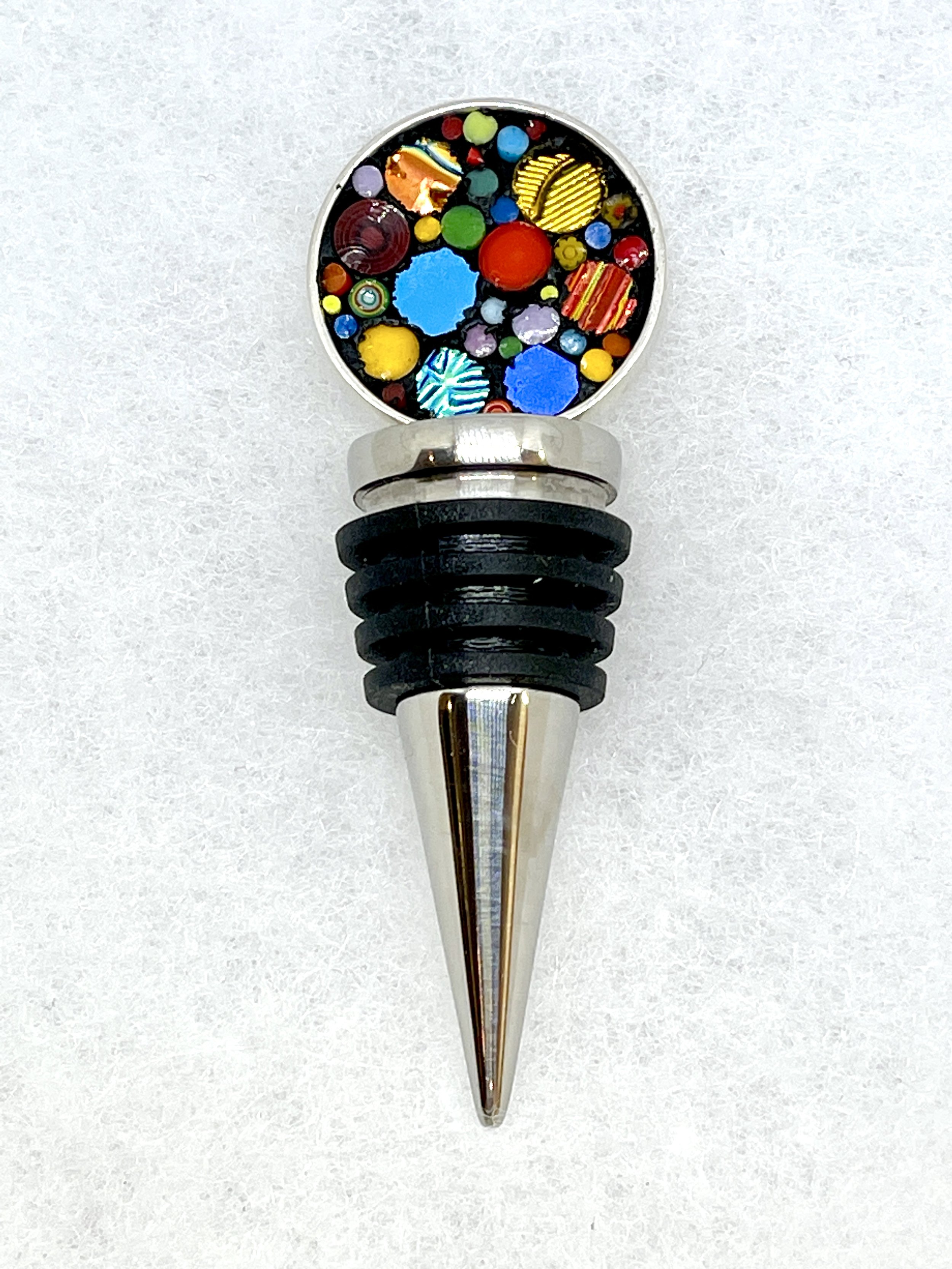 Multi dot circle winestopper.jpeg