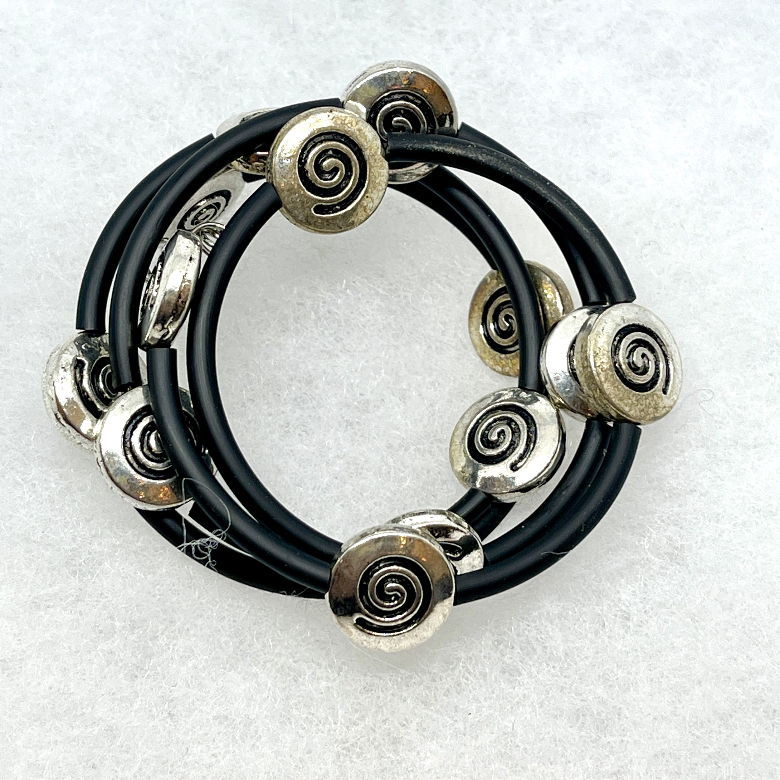 Spiral Beads Memory Wire Bracelet.jpeg