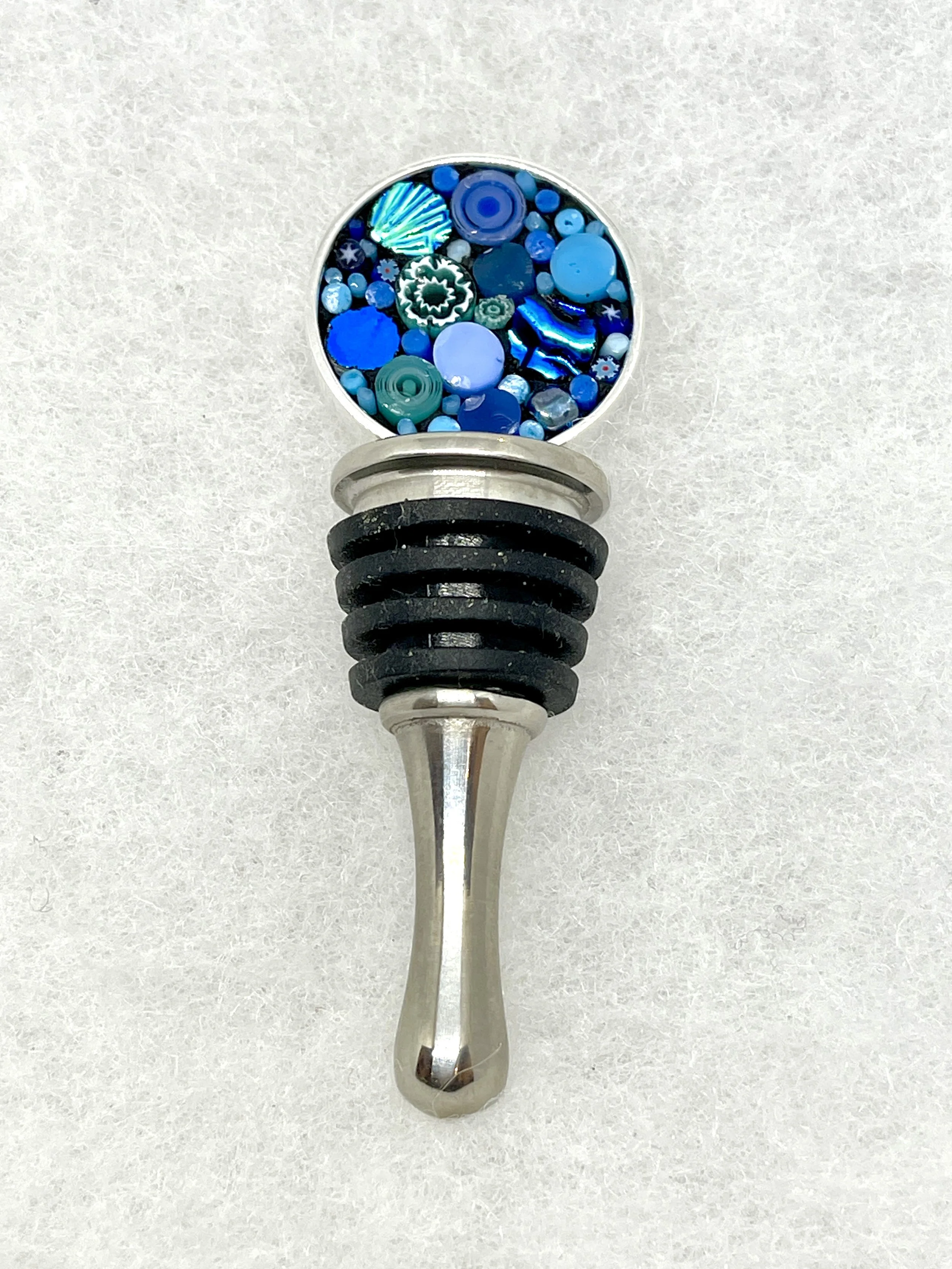 Blue Dot Circle Bottle Stopper.JPG