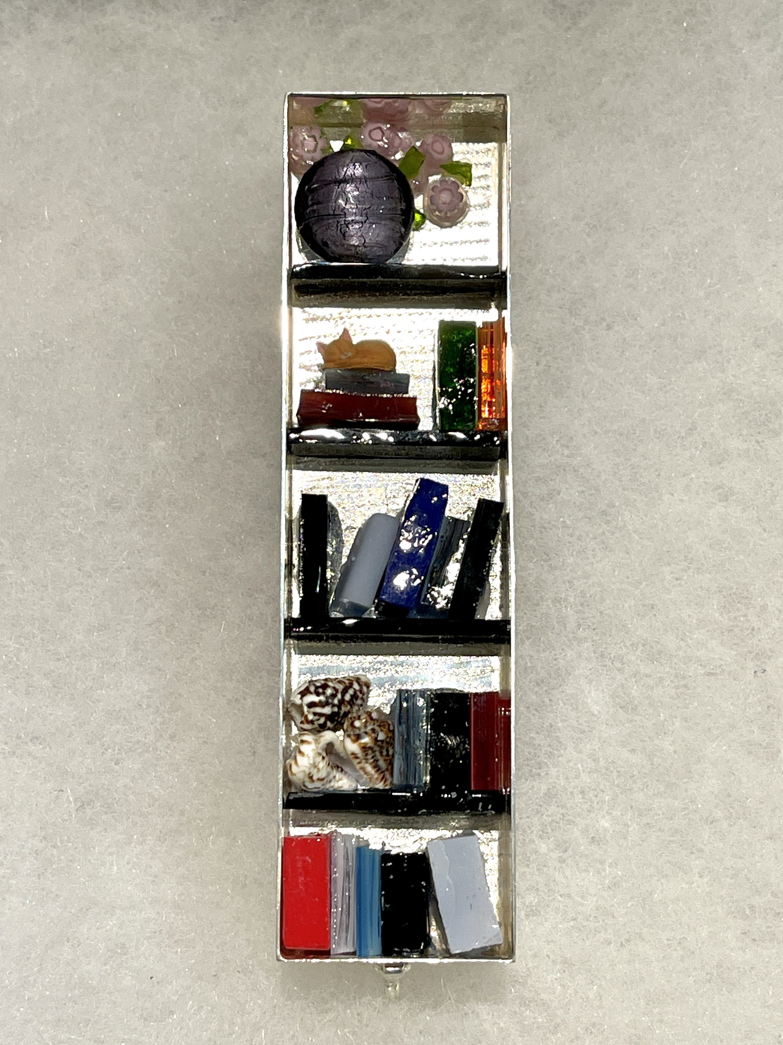 Bookcase Mezuzah (Orange kitty).jpeg