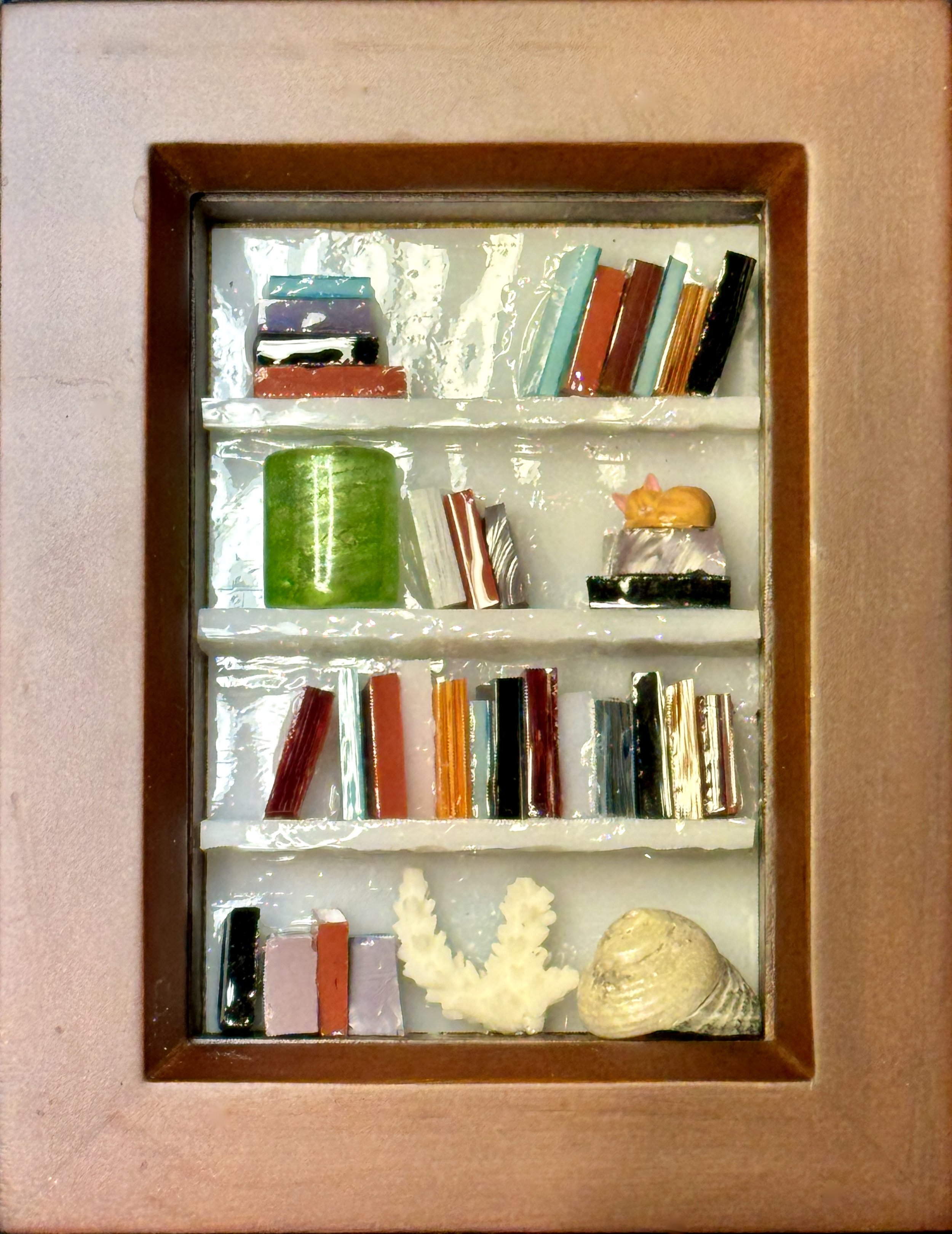 ini Bookcase (g)..jpeg