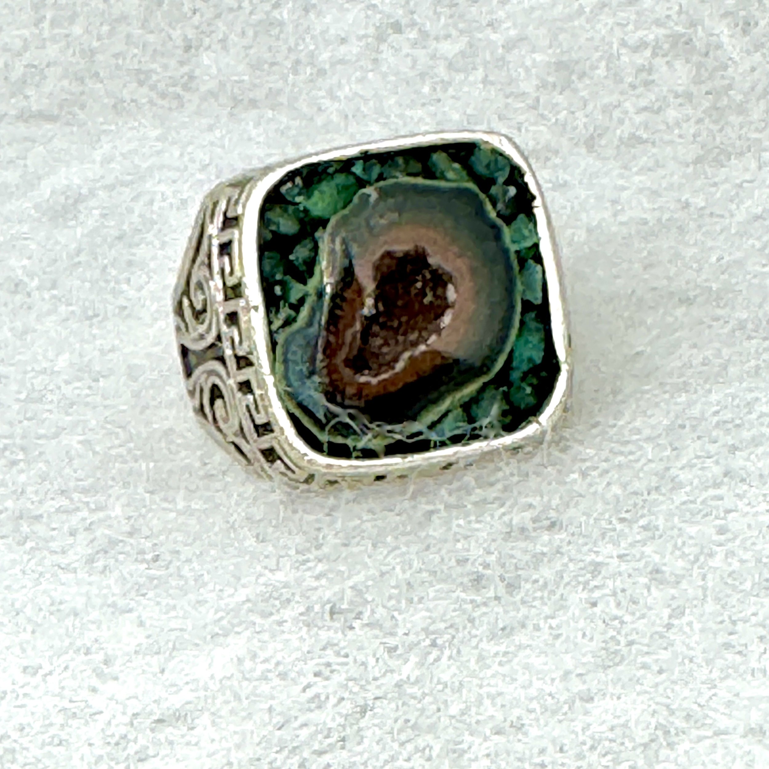 Geode:Raw Emerald Square Ring.jpeg