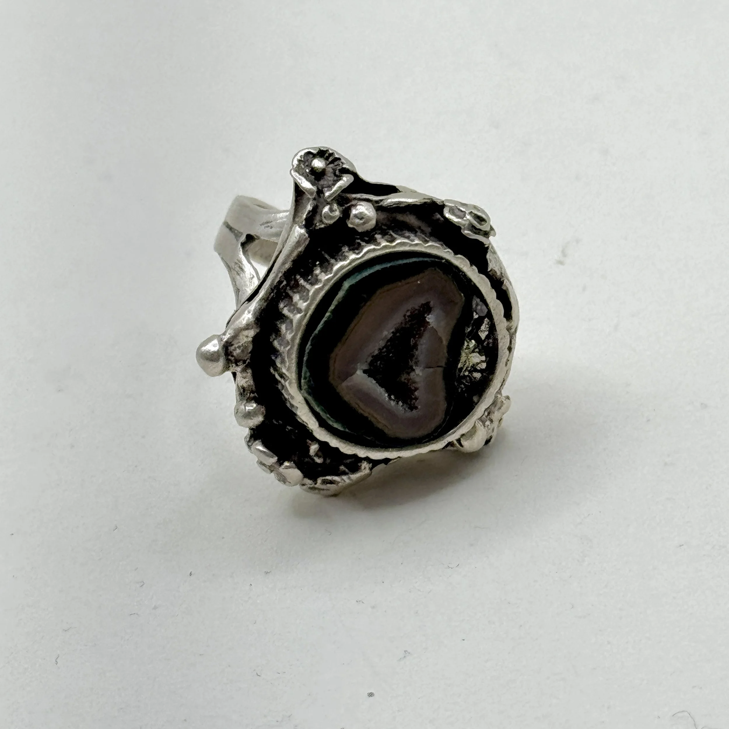 Fancy Circle Geode Ring.jpeg