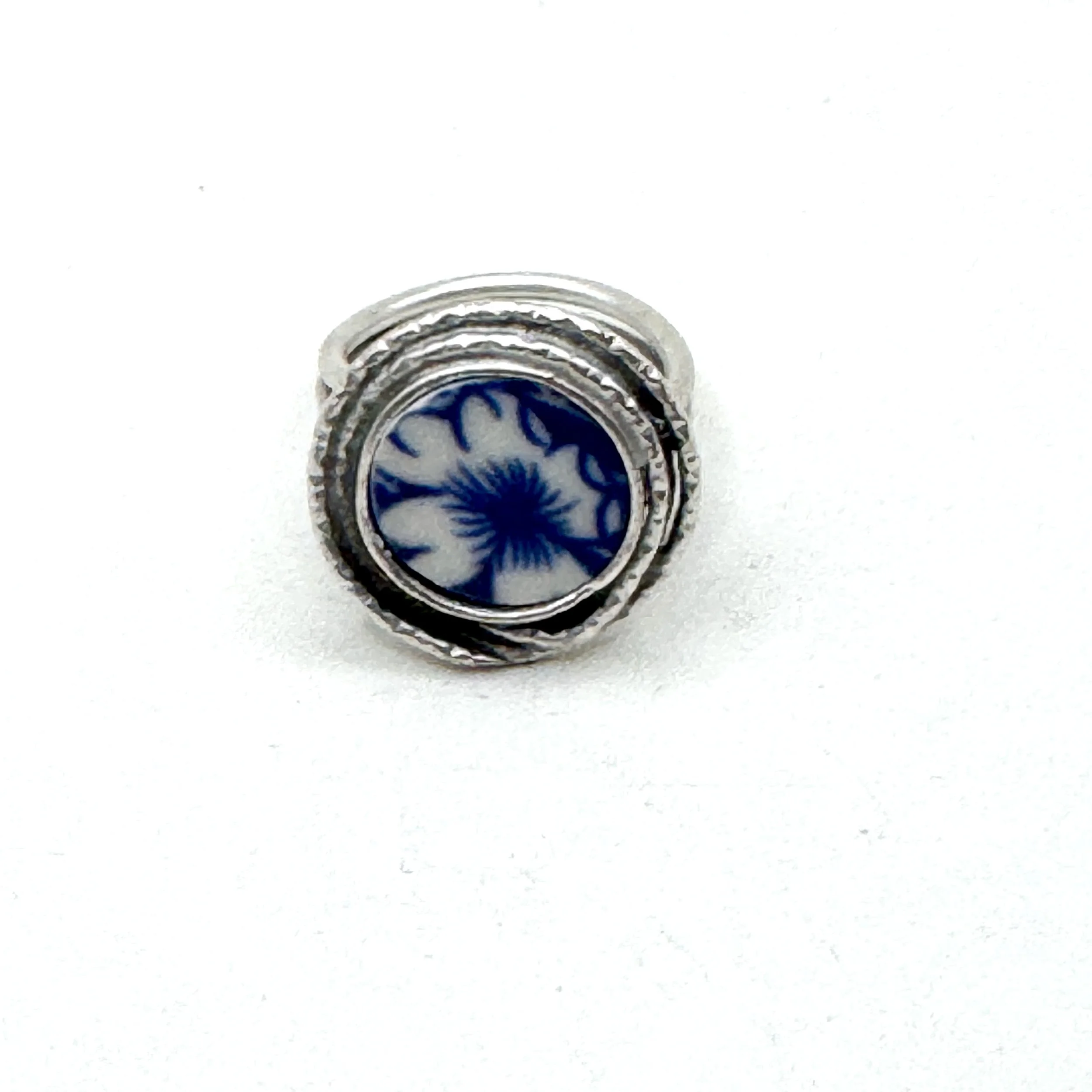 Blue White dishware ring.JPG