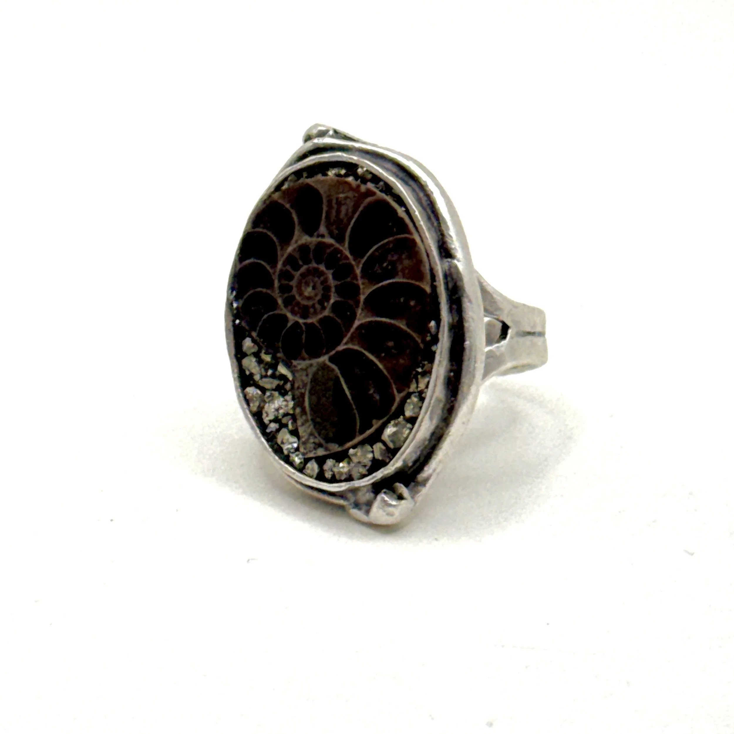 Ammonite:Pyrite Oval Ring.jpeg