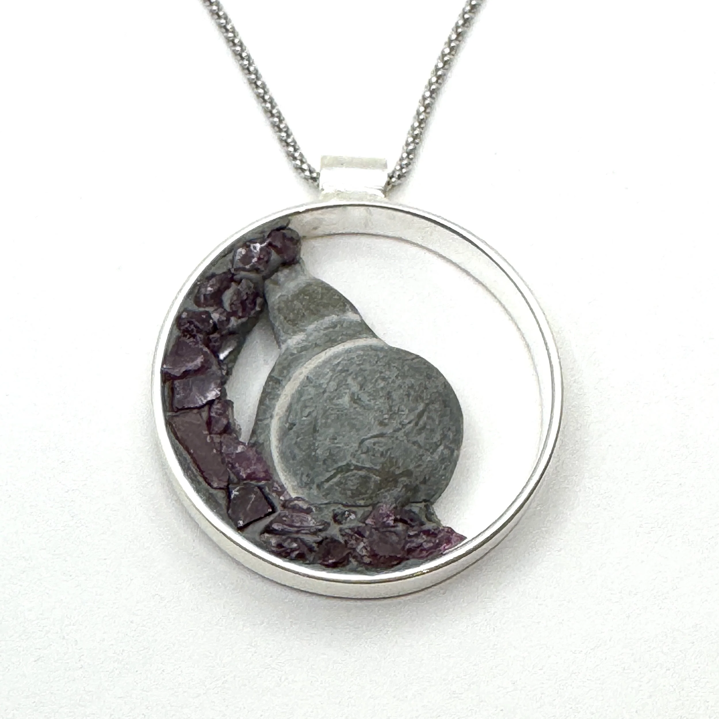 Goddess Stone Necklace Grape Agate:Garnet2.jpeg