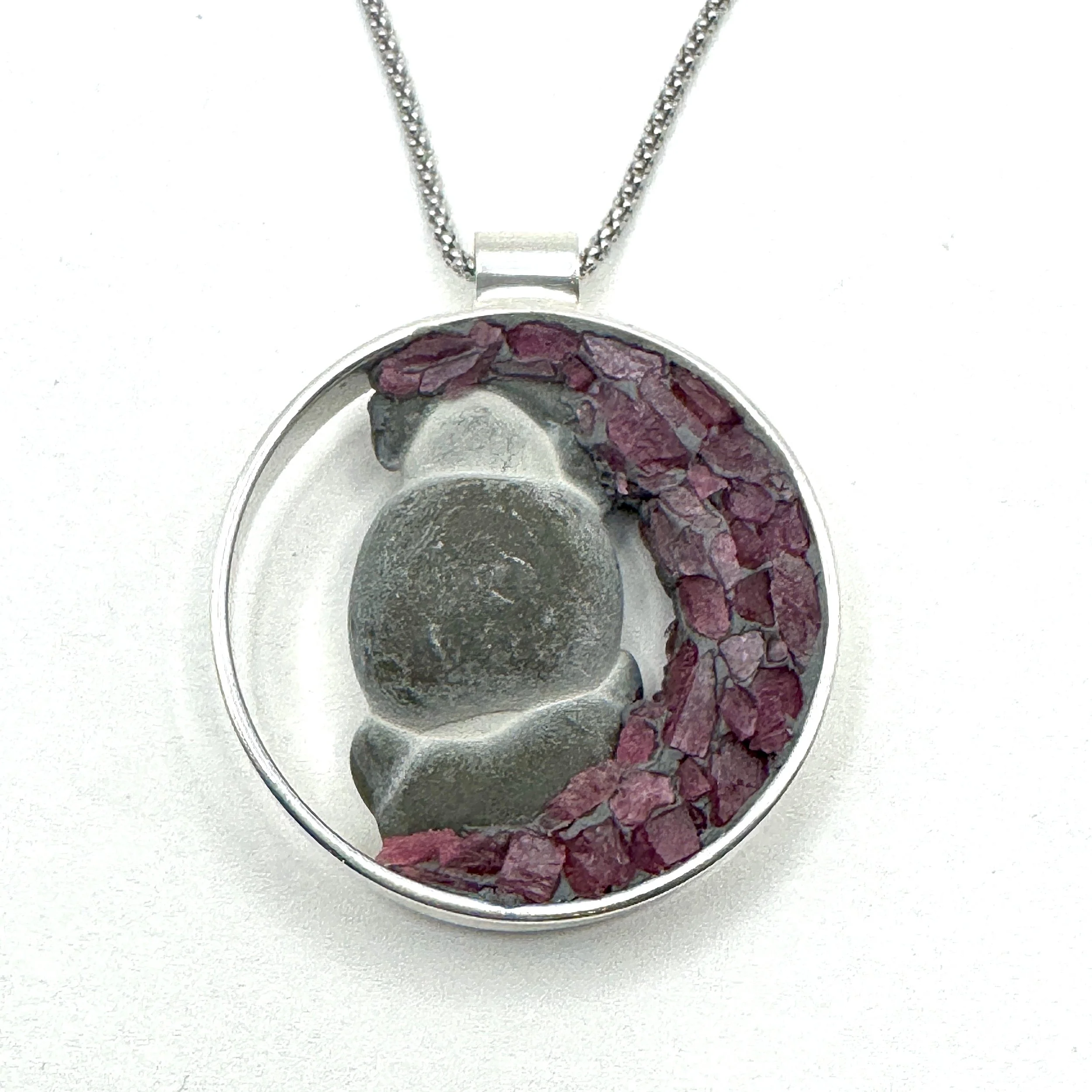 Sm. Goddess stone open circle Rhodolite