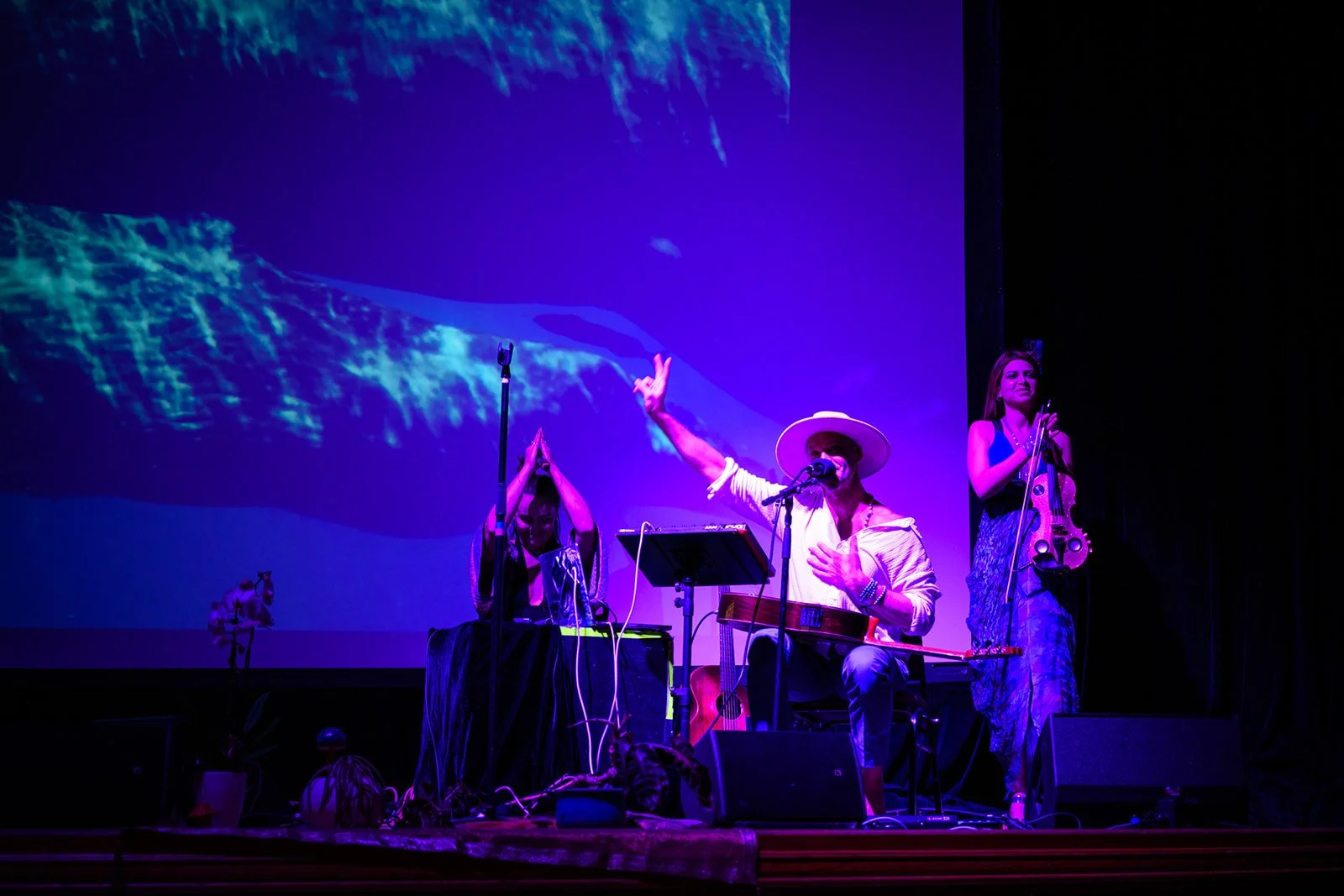 ©Jeffrey Packard-20241211-Ocean_Bloom-Shawn_Film-073.jpg