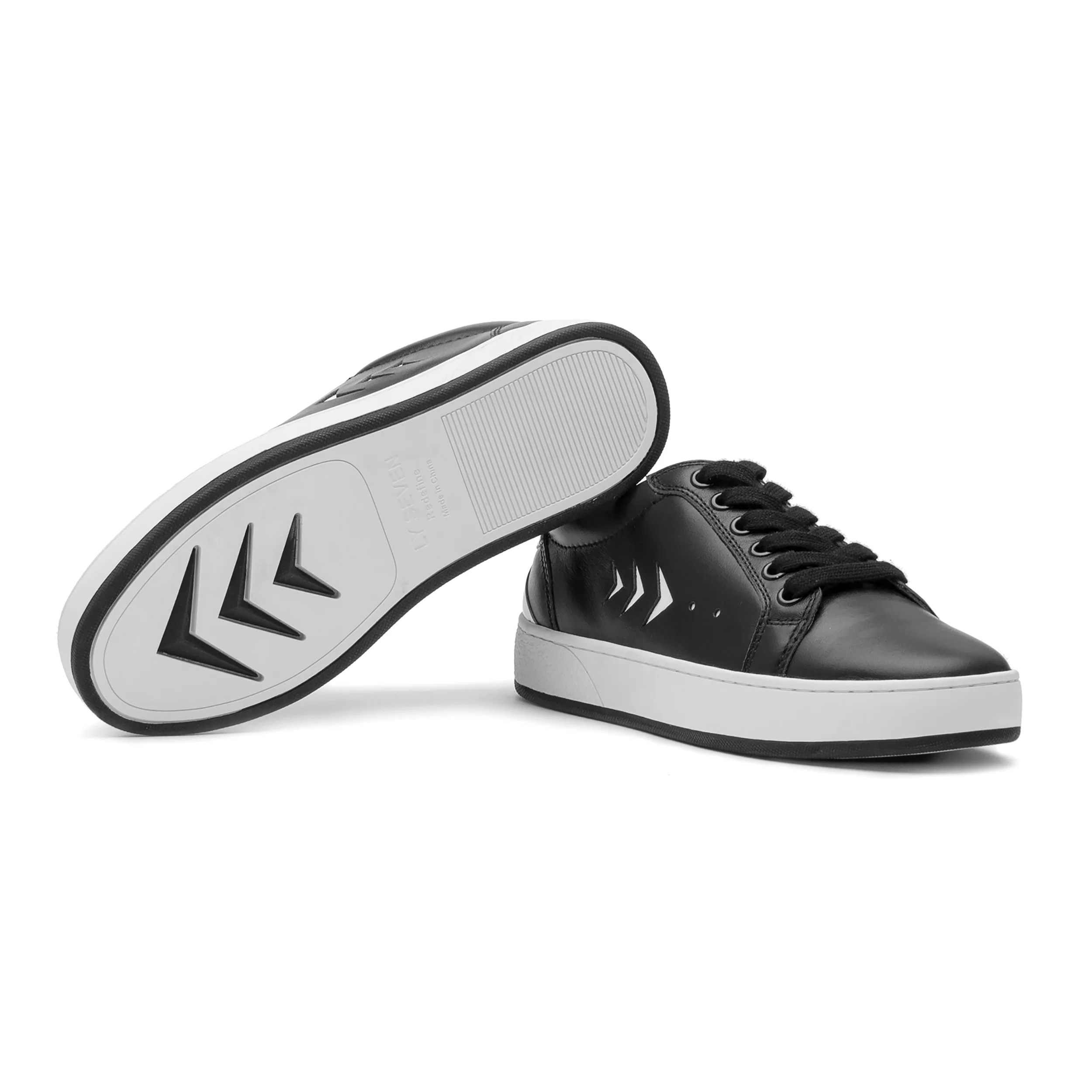 FM-Gill-black-5.jpg