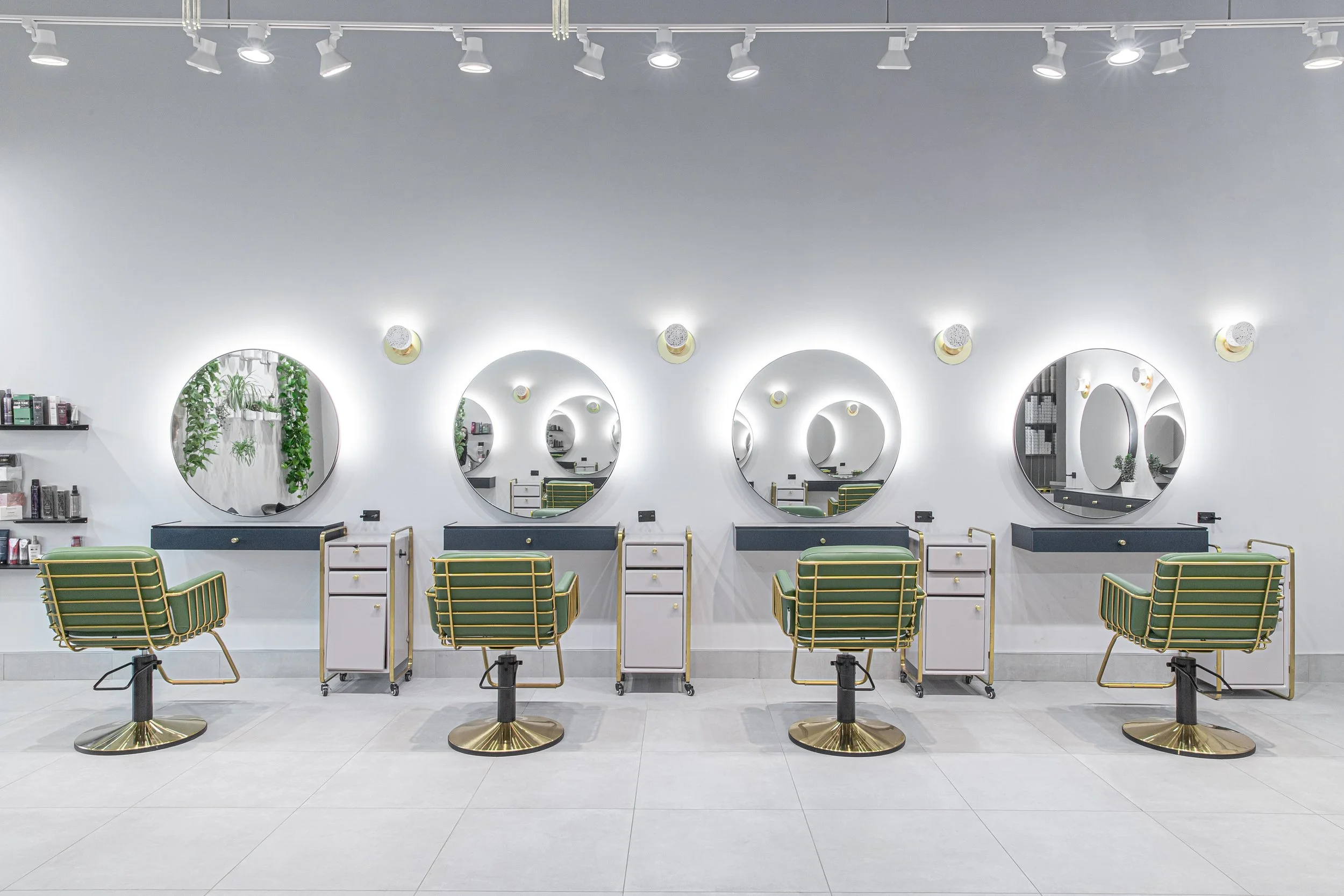 2019.11.25 HWY7Interior-2657.jpg