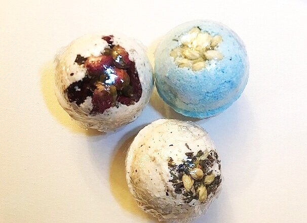 Botanical Bath Bombs