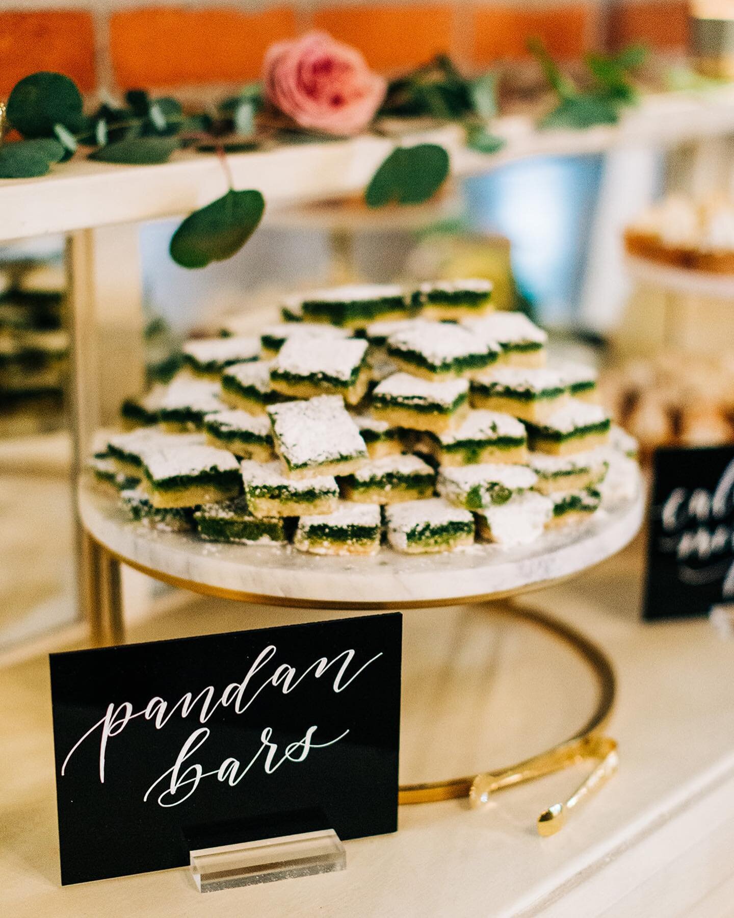 Pandan Bars anyone? And yes, you can definitely serve this treat for weddings or other special events. 

Pandan-Coconut custard, Shortbread Crust dusted with powdered sugar&hellip;so delicate and delicious. Definitely a crowd and couples&rsquo; fave.