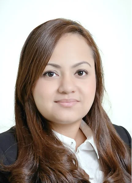 Aishah Winter - Fidelis Law Corporation Ms Aishah Winter is an Associate Director of Fidelis Law Corporation. She graduated with a Bachelor of Laws (Honours) from the National University of Singapore in 2009 and was admitted to the Singapore bar in 2010. Aishah has practiced exclusively in cross-border and domestic family law since 2012 and during that time has developed a healthy practice in all aspects of family law. She has acted for a range of private clients with a particular focus on international family law disputes. Her other areas of practice also include civil and commercial litigation, Syariah law, probate, inheritance and debt recovery. She is also an active member of the Law Society of Singapore Muslim Law Practice Committee since 2012 and regularly volunteers at the Singapore Council of Women’s Organization Legal Clinic since 2014. She is also the Honorary Secretary for Star Shelter since 2017.