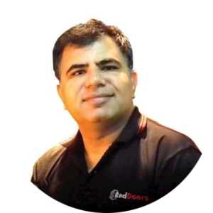 Amit Saberwal, Reddoorz