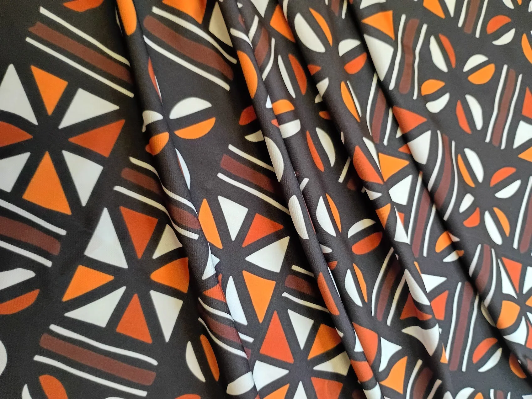 Cowrie Mudcloth1.jpg