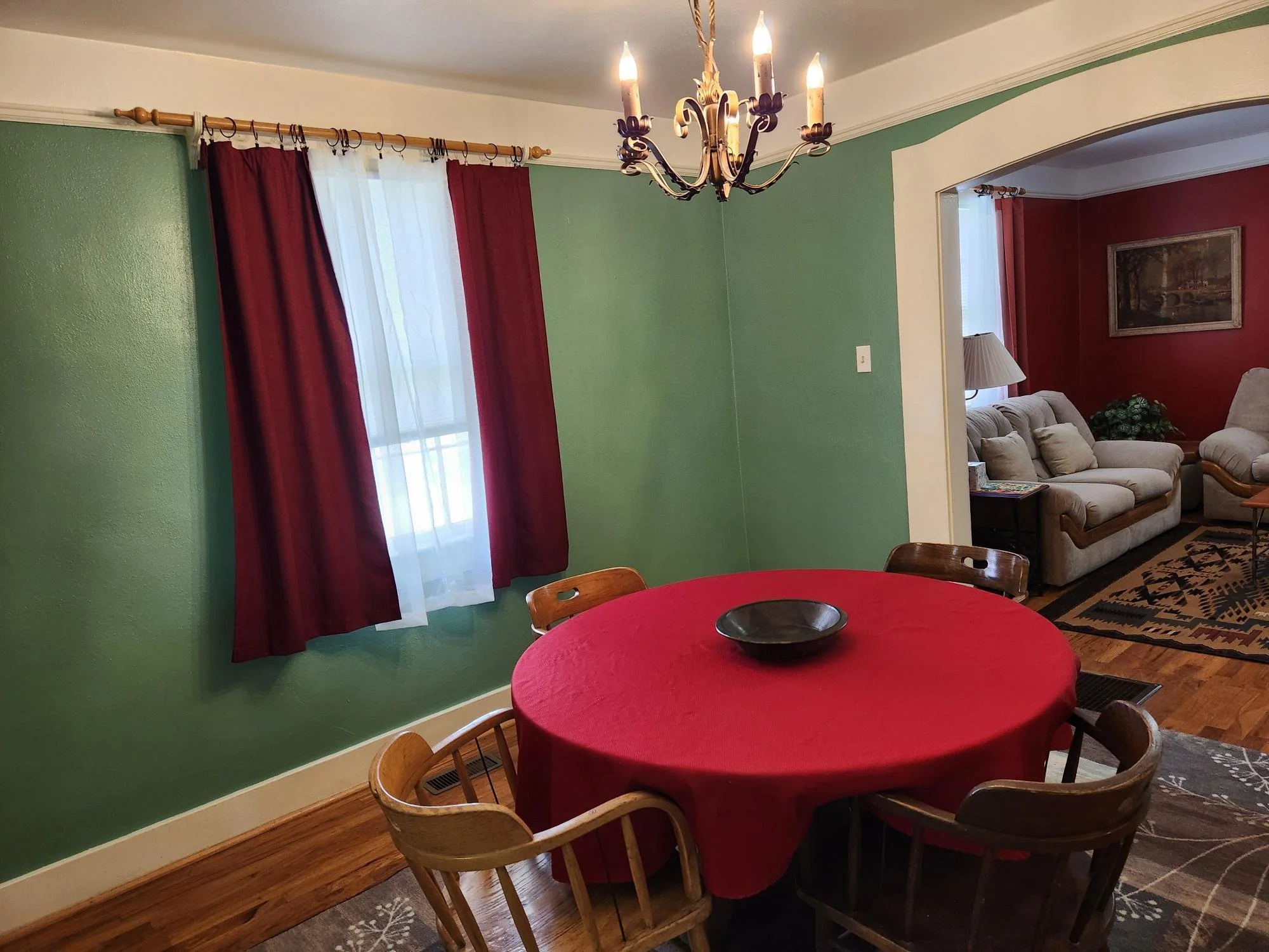 dining room .jpg