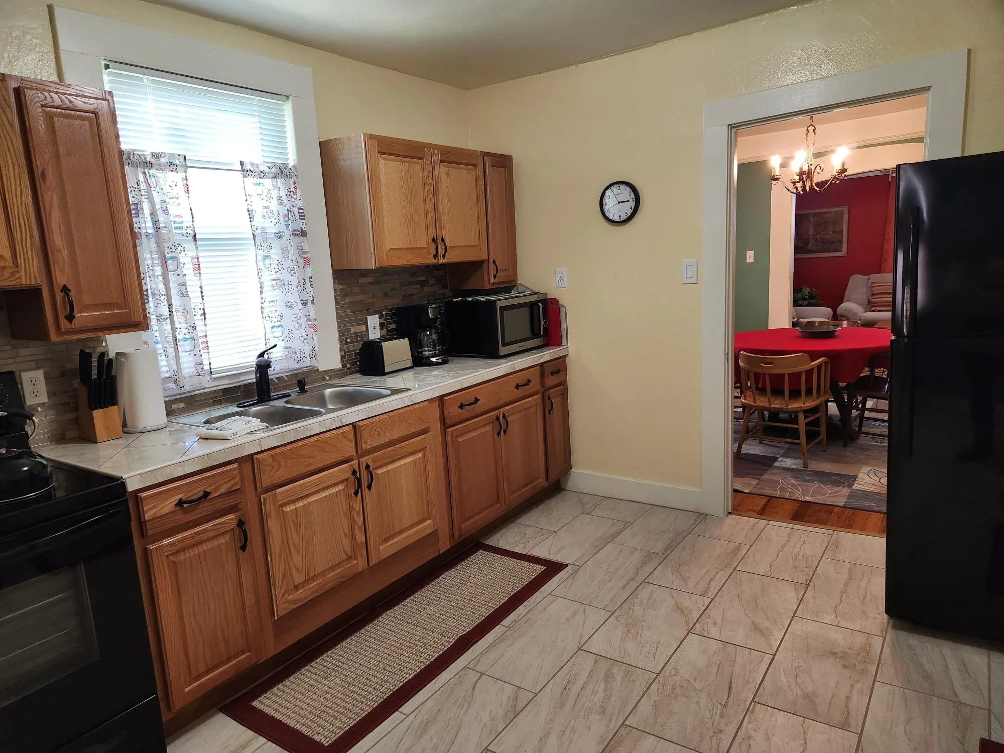 Kitchen .jpg