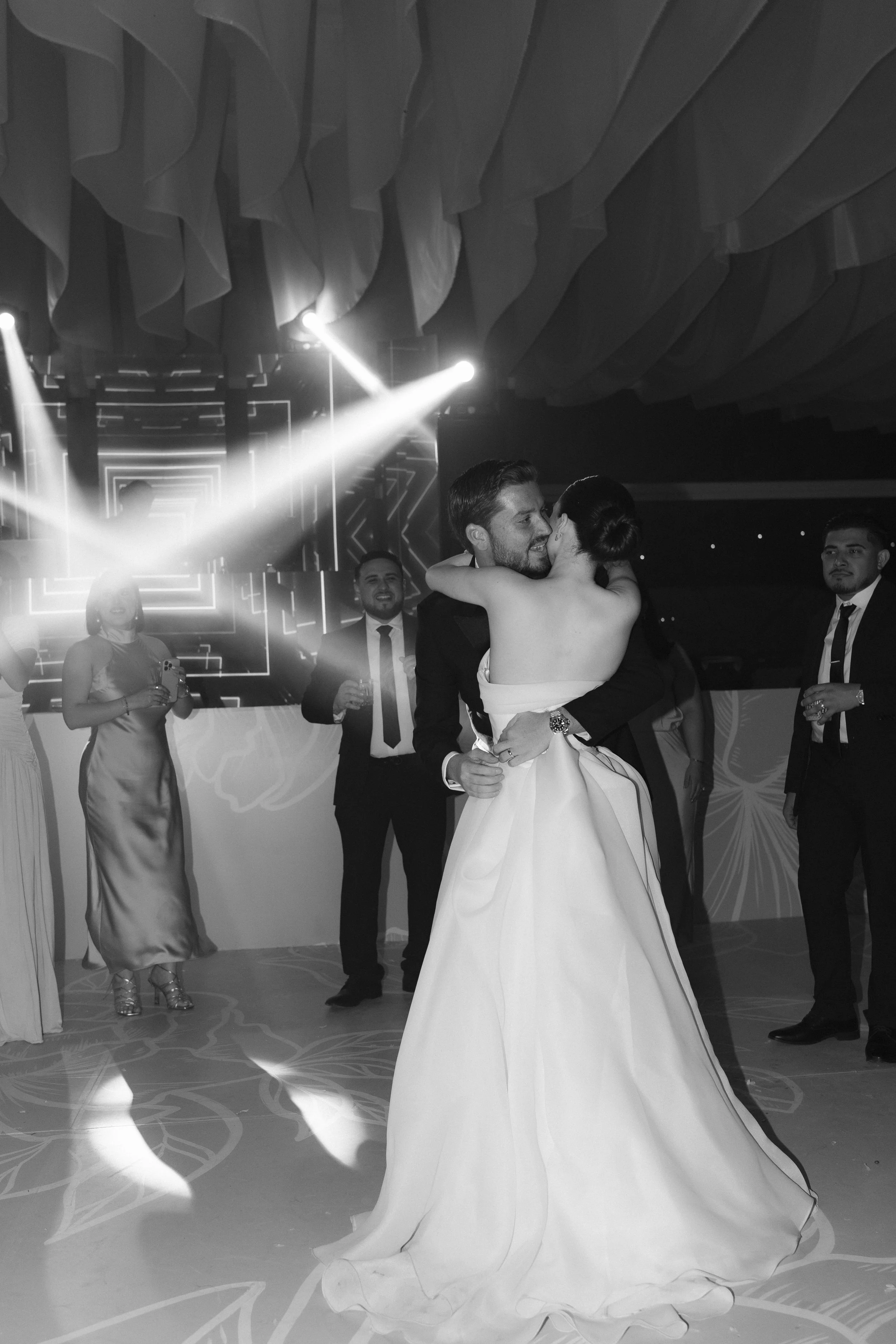 260404 - Emilia y Johnny_930.jpg