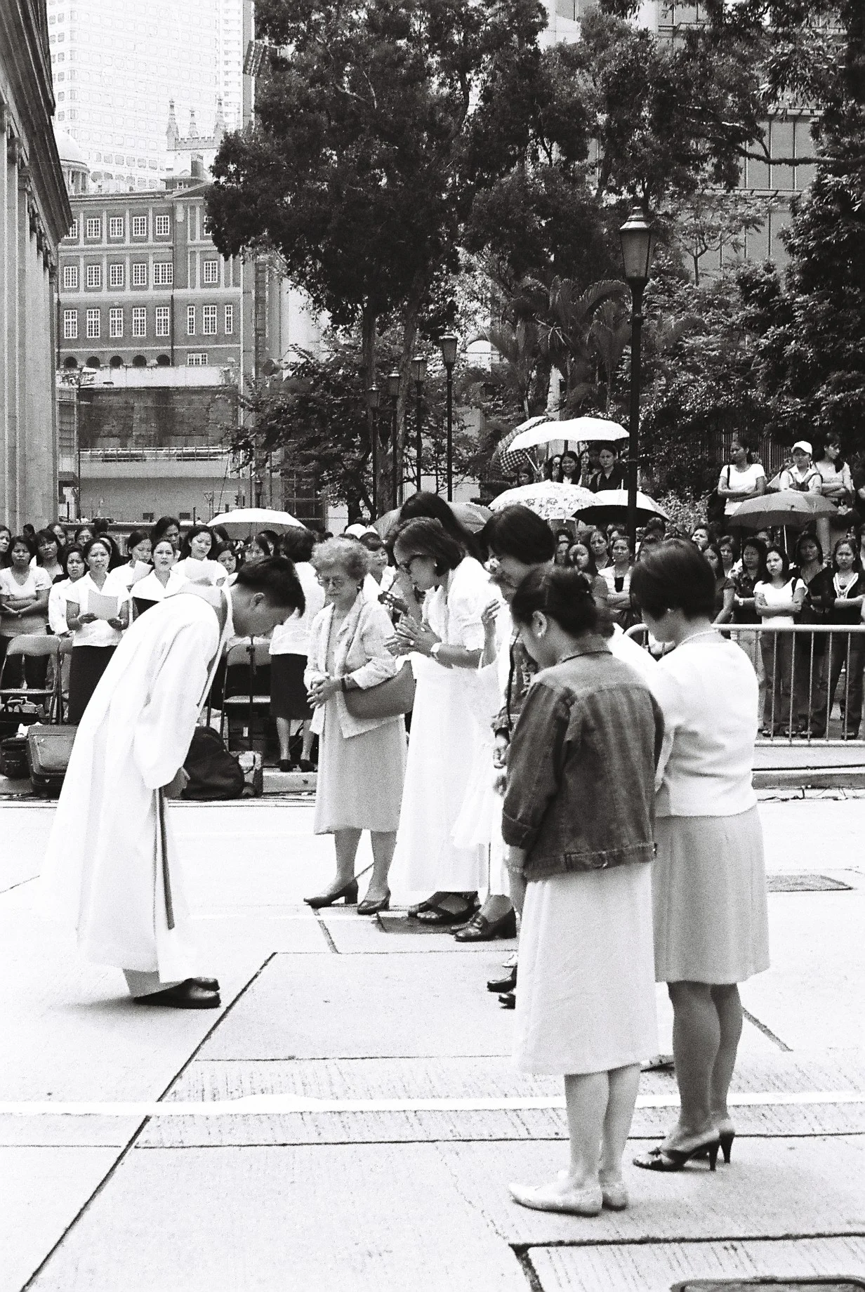 Sunday on Chater Road 