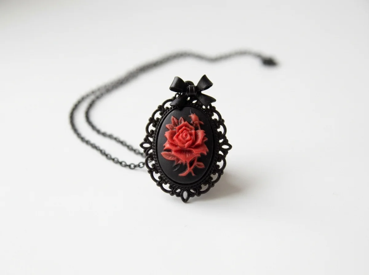 Red Rose Cameo