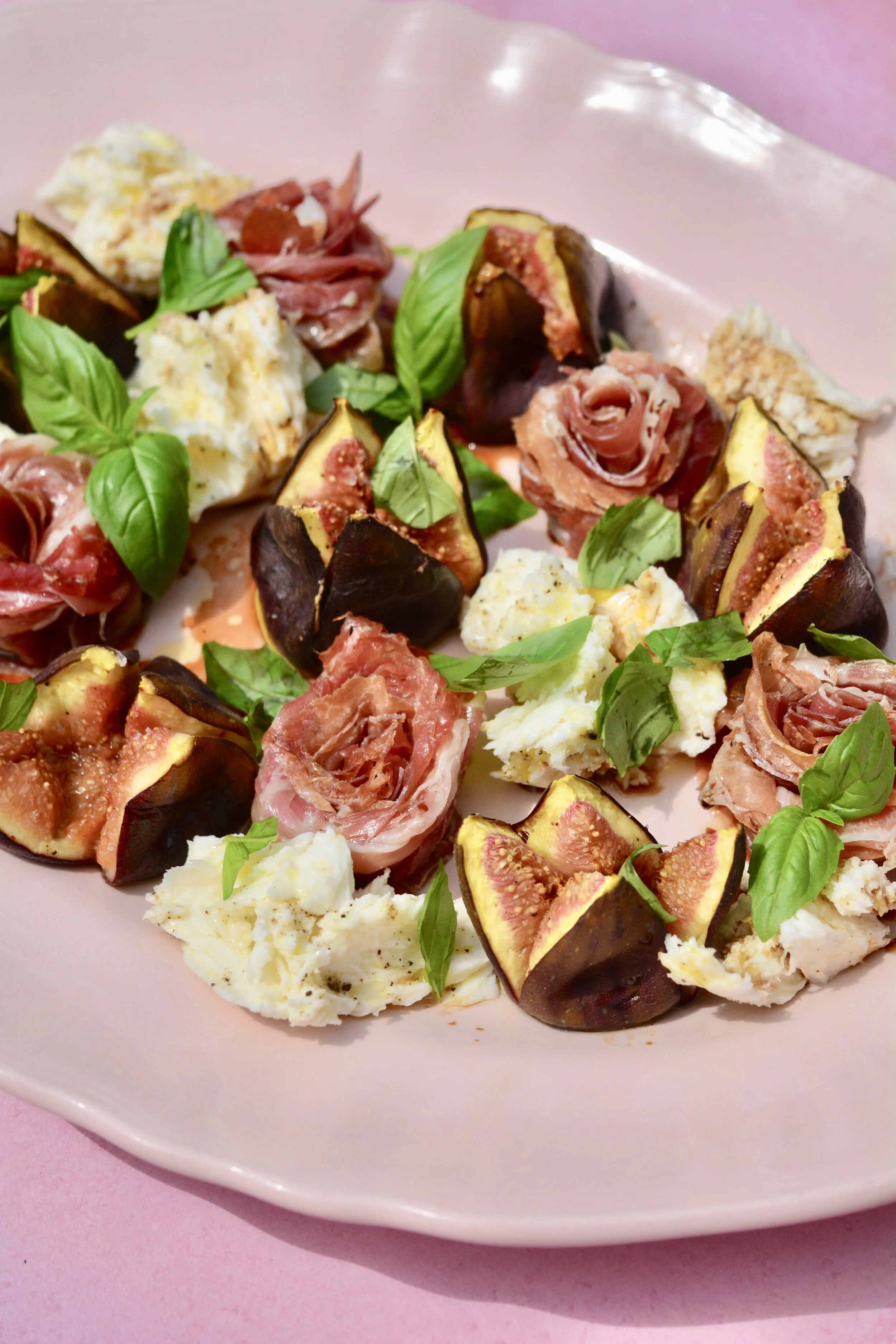 BIG SEXY SALAD OF MAPLE ROASTED FIG, PROSCIUTTO & MOZZARELLA INSPIRED