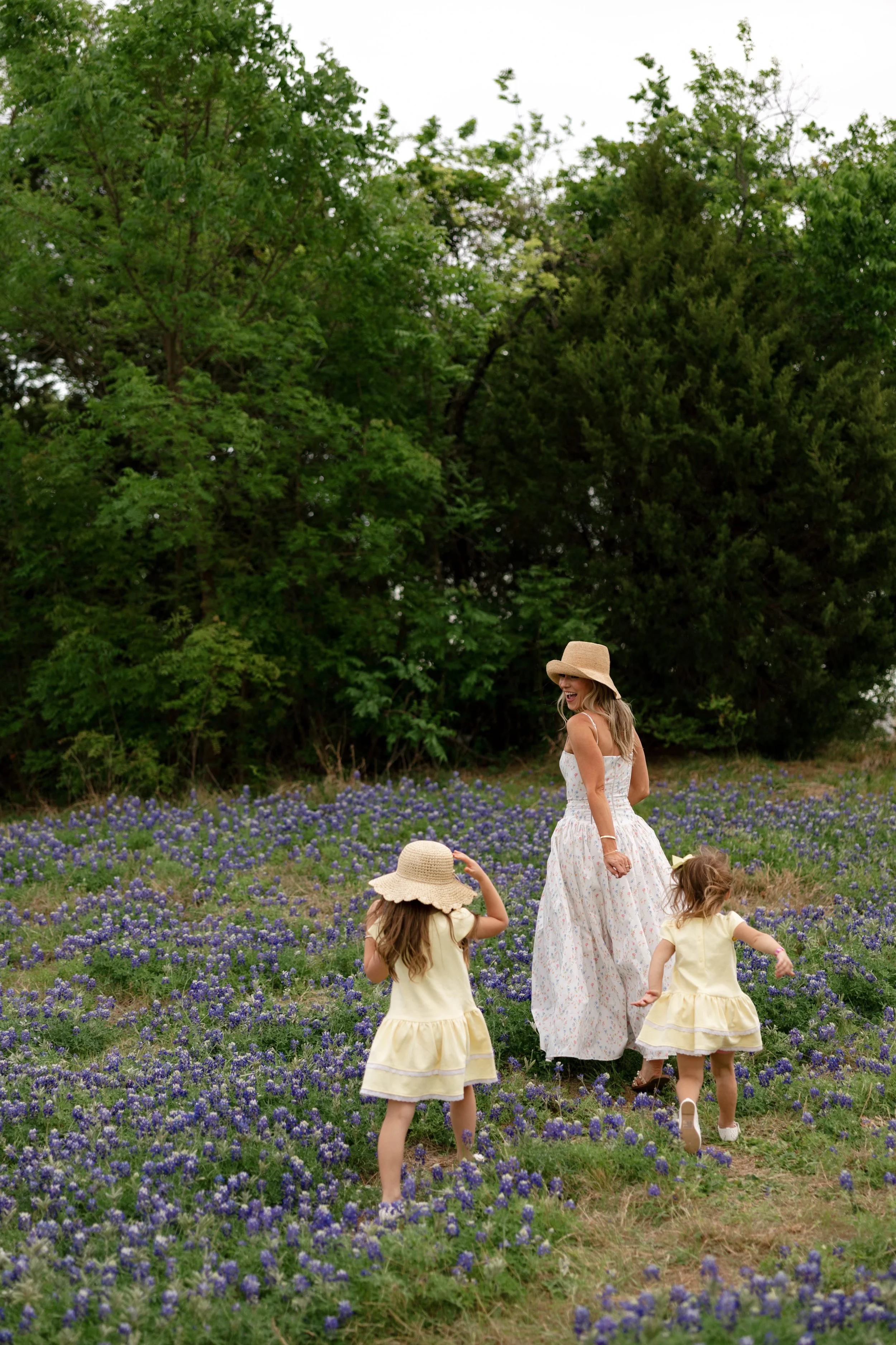 The Johnson Family - Bluebonnet Session in Grapevine