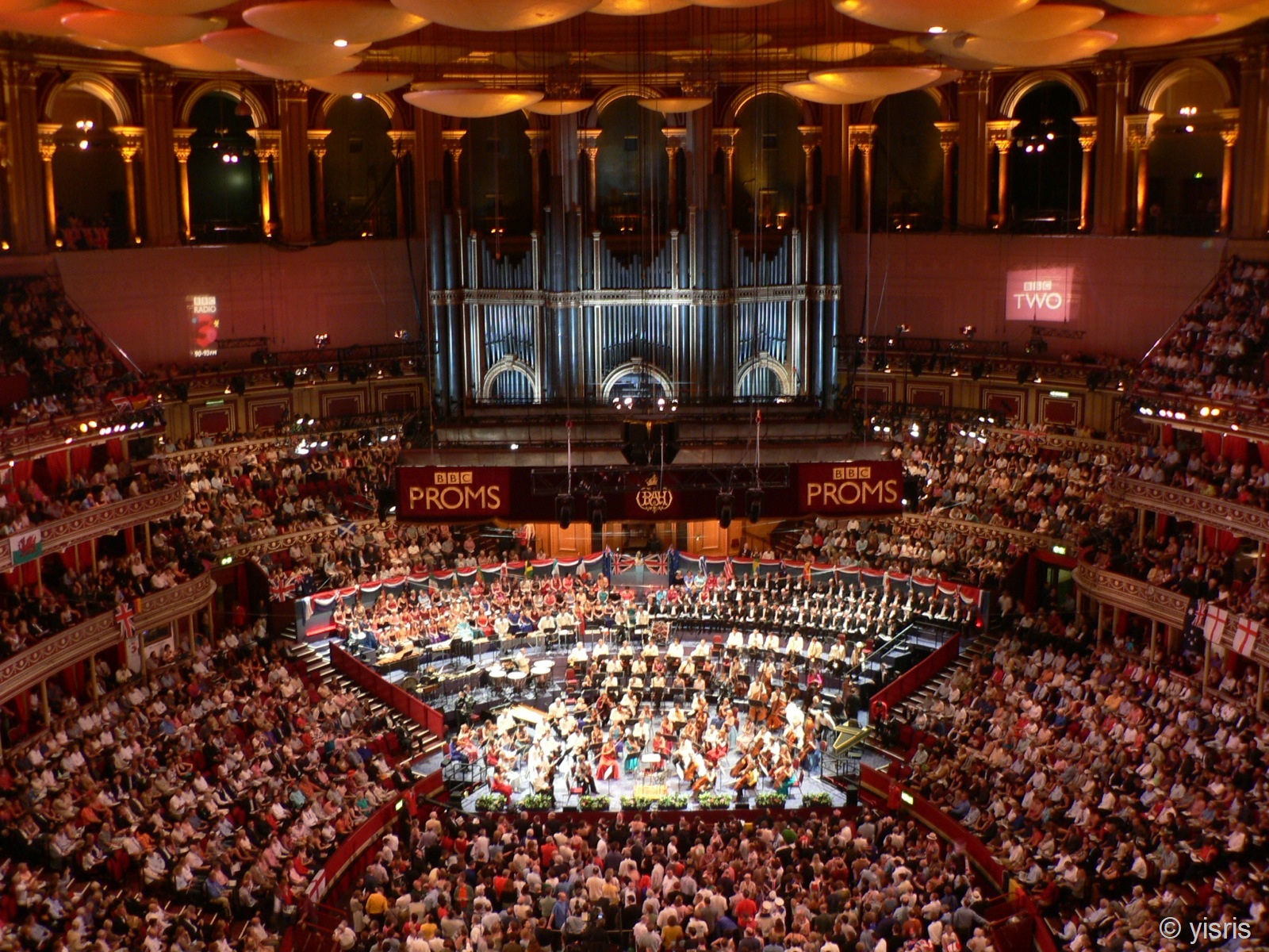 Last-Night-of-the-Proms-top.jpg