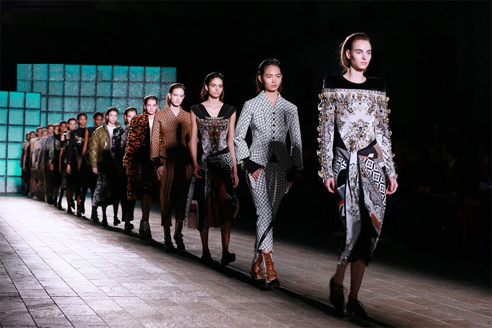 Fashion-Week-top-4.jpg