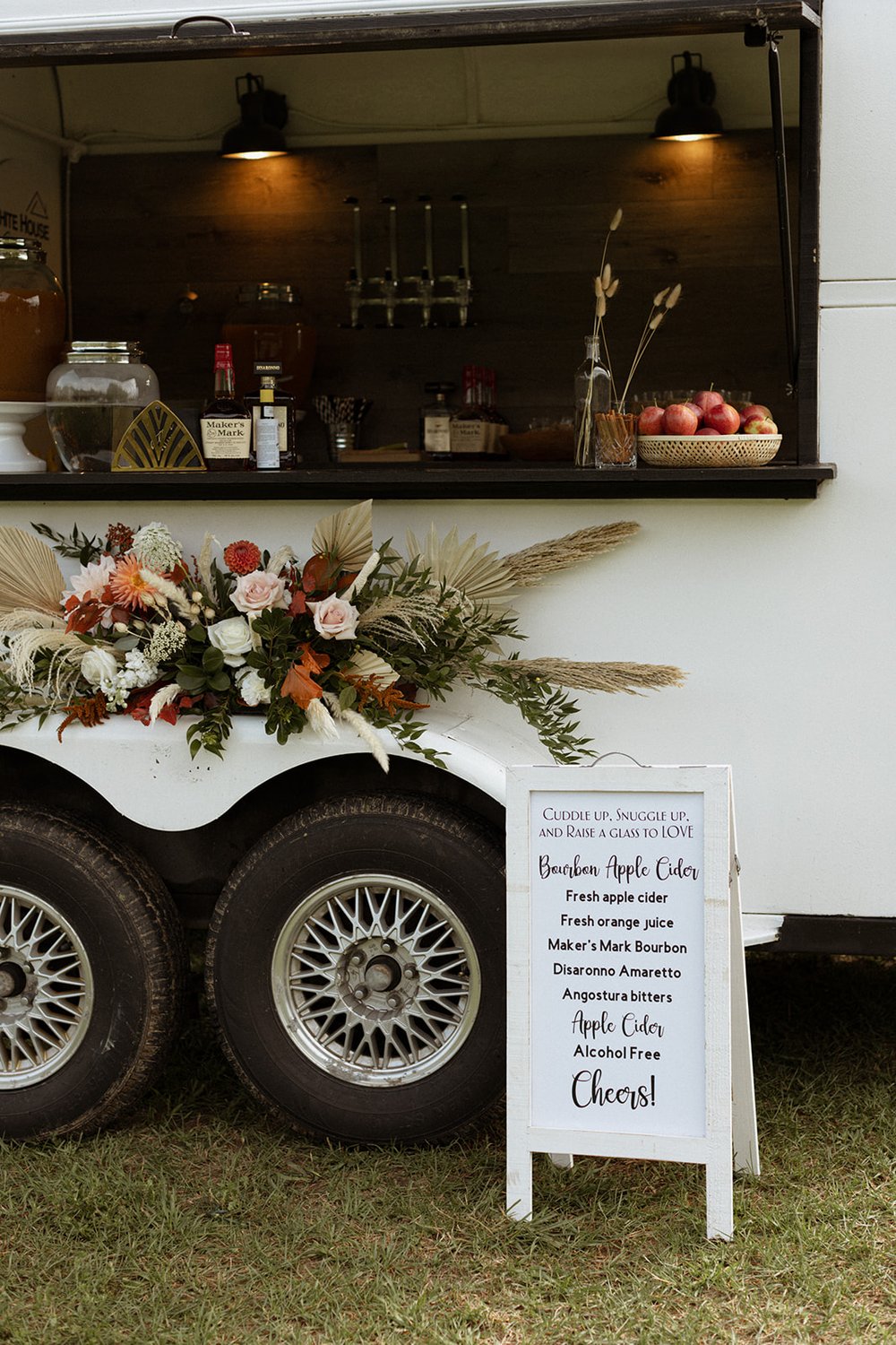 Glen Oro Farm POP-UP Wedding