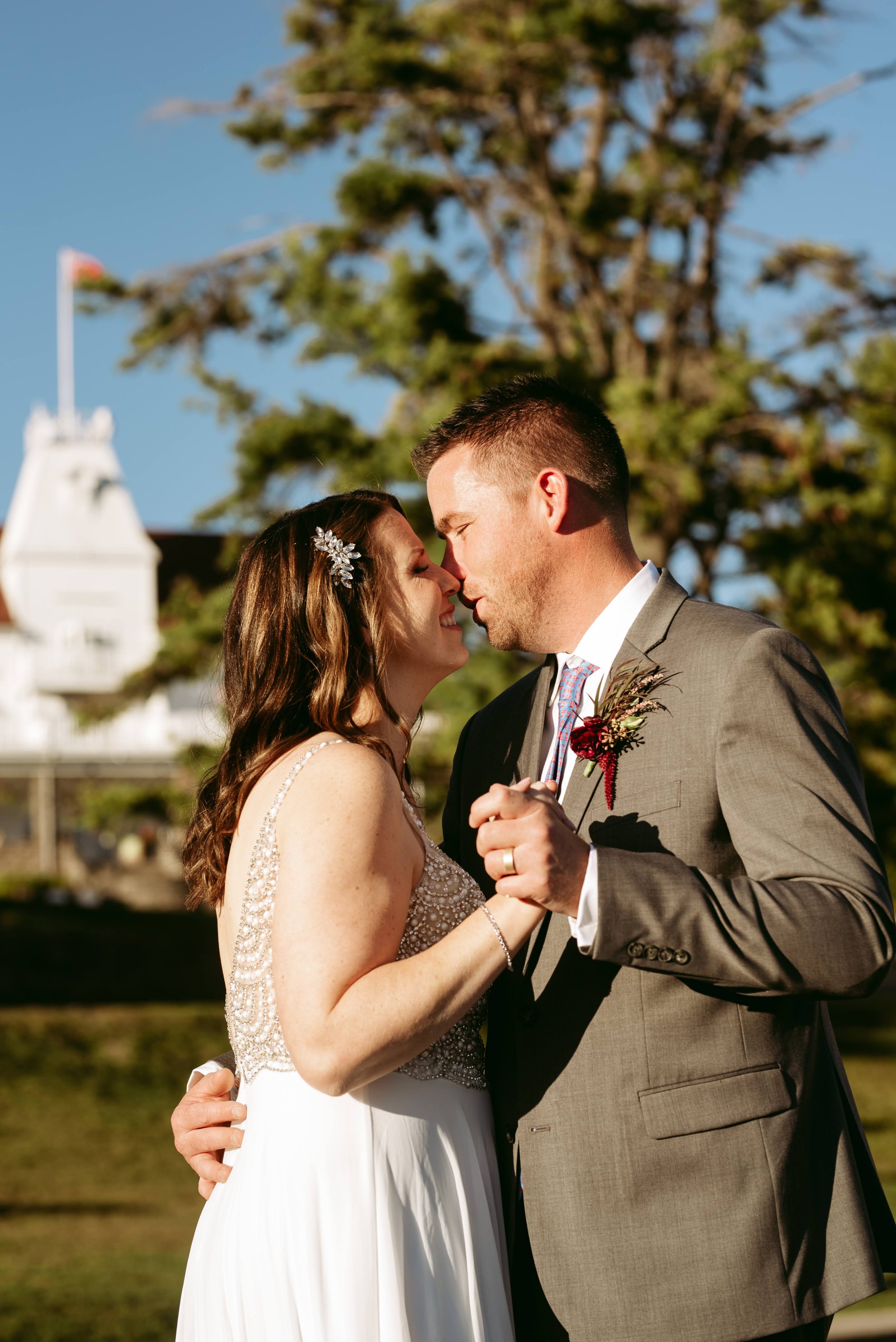 Summer micro wedding at Windermere House