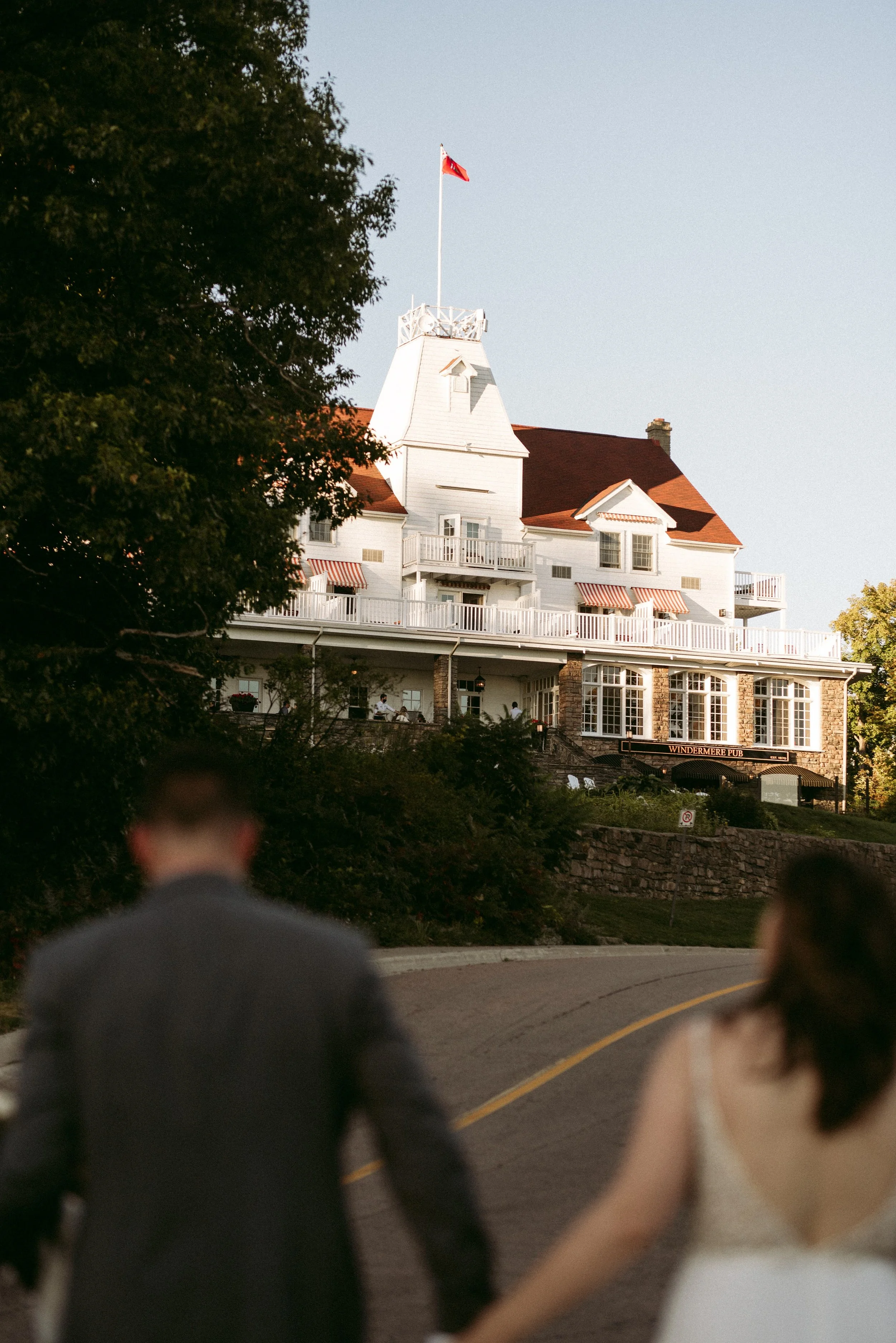 Summer micro wedding at Windermere House