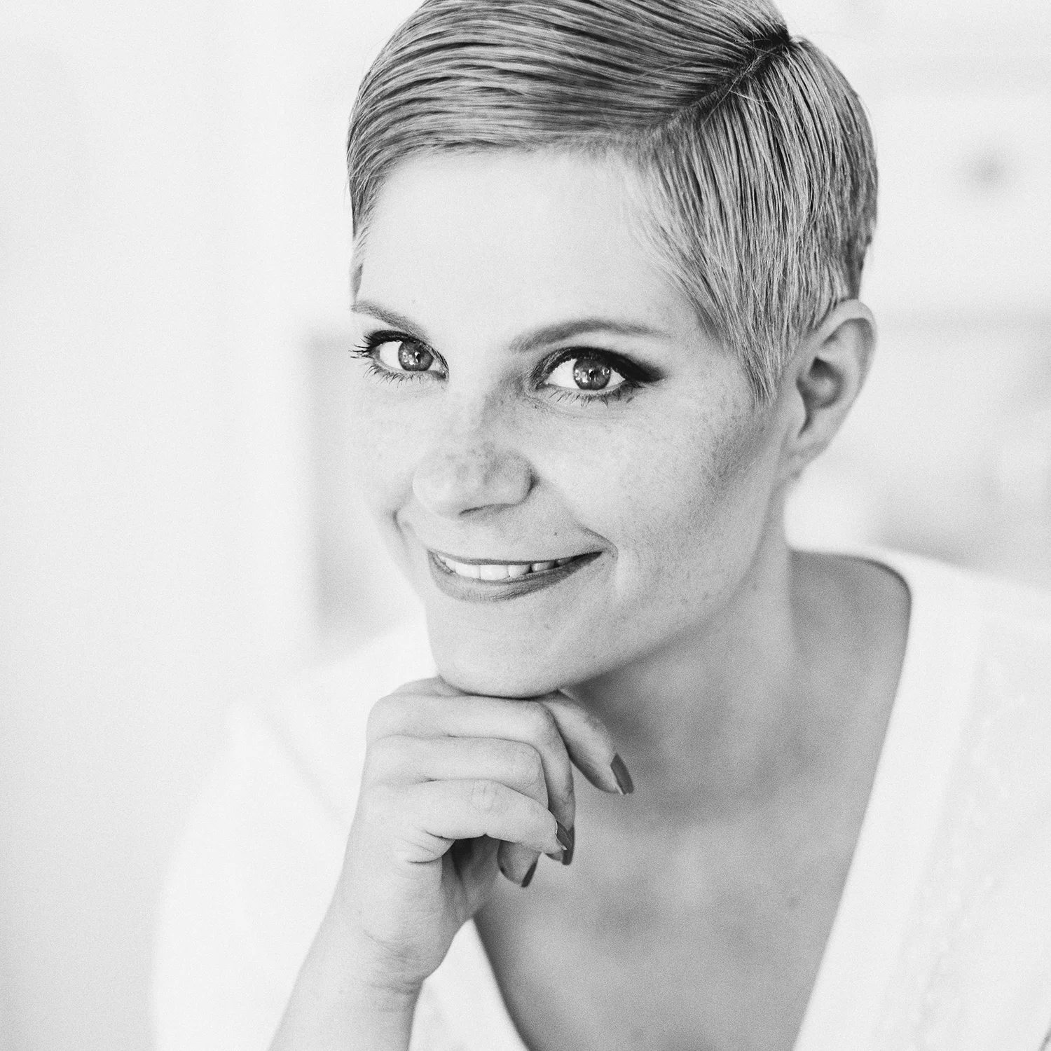 GINA You Are | Bridal Concept Store www.youarebride.de