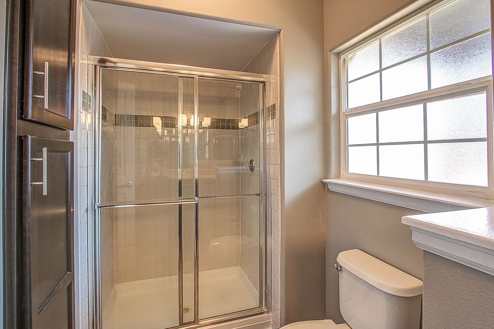 SB-24-302 Bell Flatiron-3.JPG