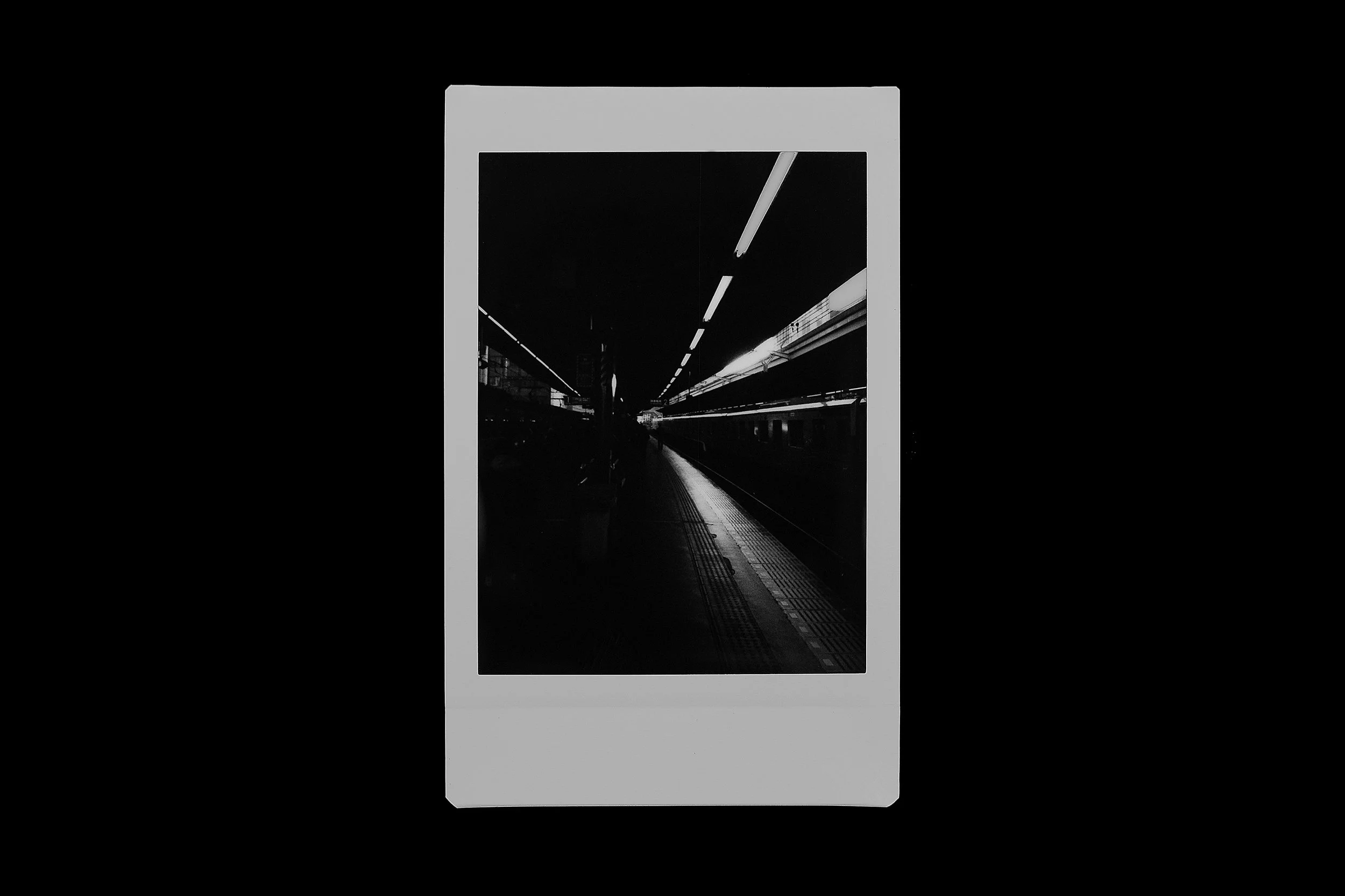 depicolzuane_7_polaroids_tokyo_03.jpg