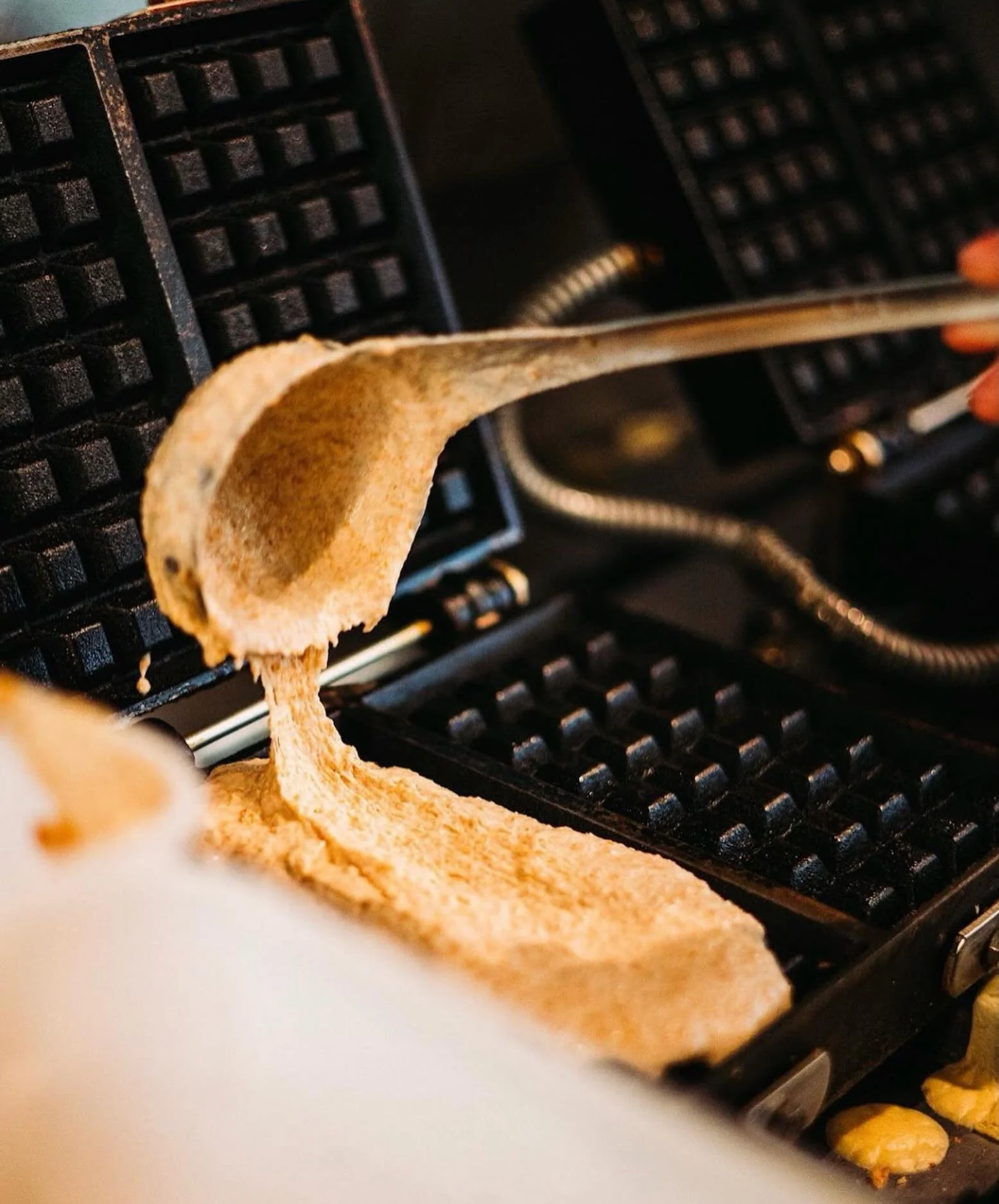 Did you know, waffles inspired Nike&rsquo;s first pair of sneakers?

Nike co-founder Bill Bowerman was having breakfast with his wife one morning in 1971 when it dawned on him that the grooves in the waffle iron she was using would be an excellent mo