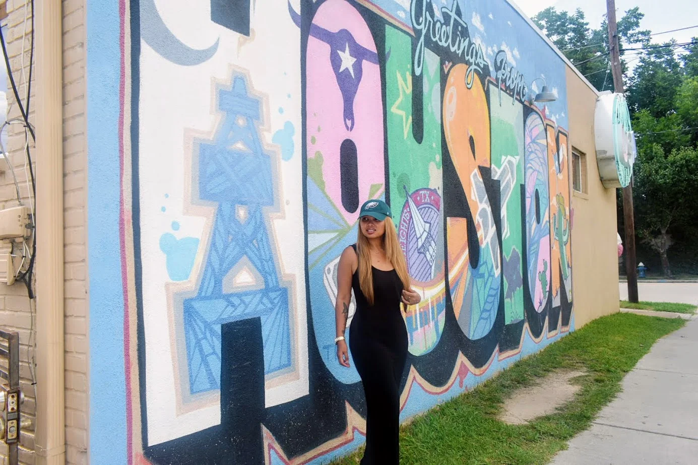 Greetings from Houston Mural by Daniel AnguiluLocation: Gelazzi, 3602 White Oak Dr., Houston, TX 77007