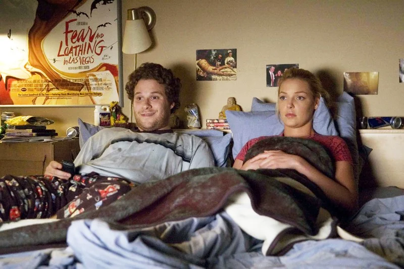 15 Things You Must Own Before You Invite a Woman Over
