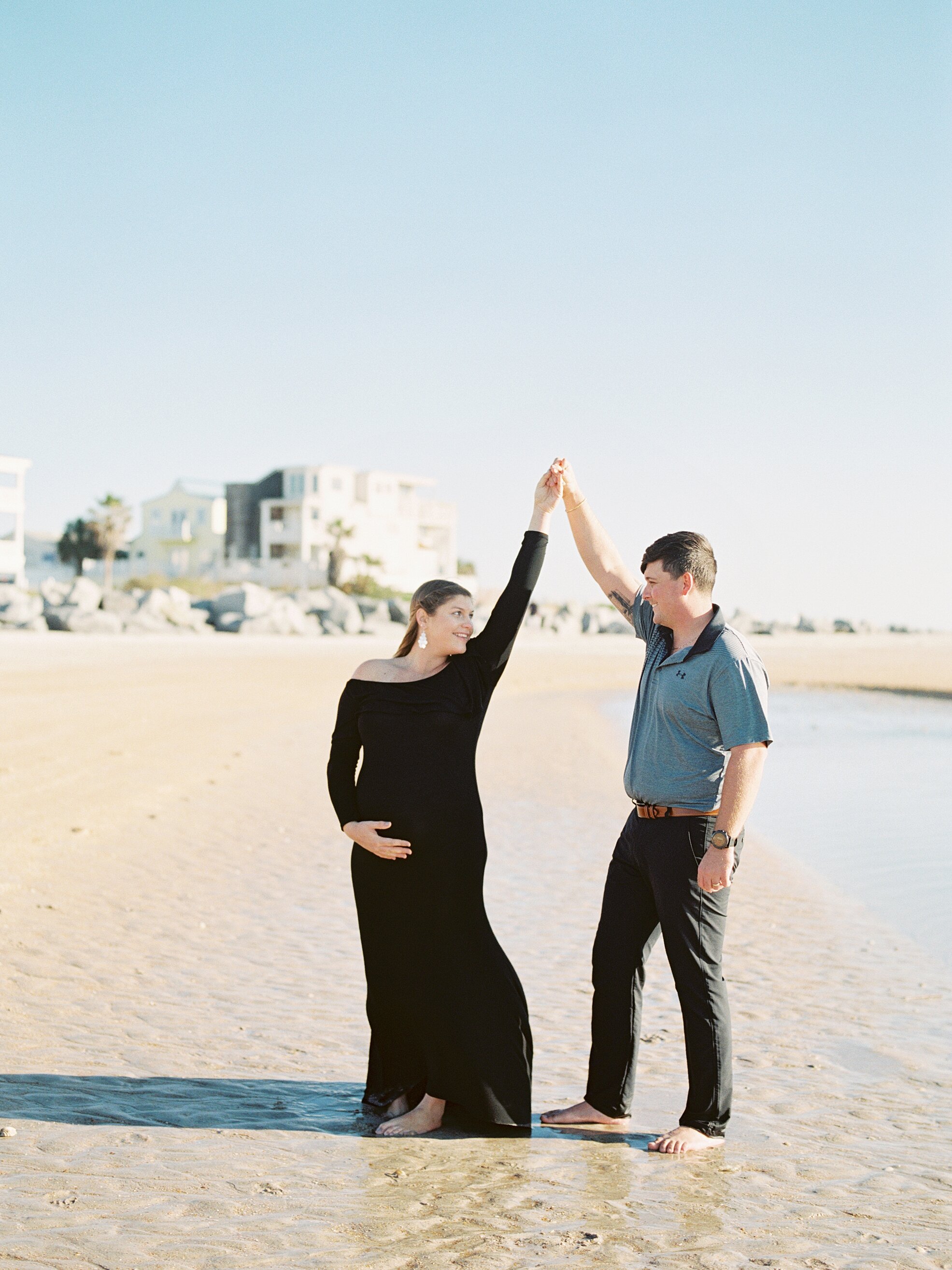 Sunrise Maternity Shoot at Vilano Beach- Fine Art Maternity Photoshoot- Lisa Silva Photography- Jacksonville, St. Augustine, Ponte Vedra Beach, Amelia Island, Florida Fine Art Film Wedding and Lifestyle Photography_0027.jpg