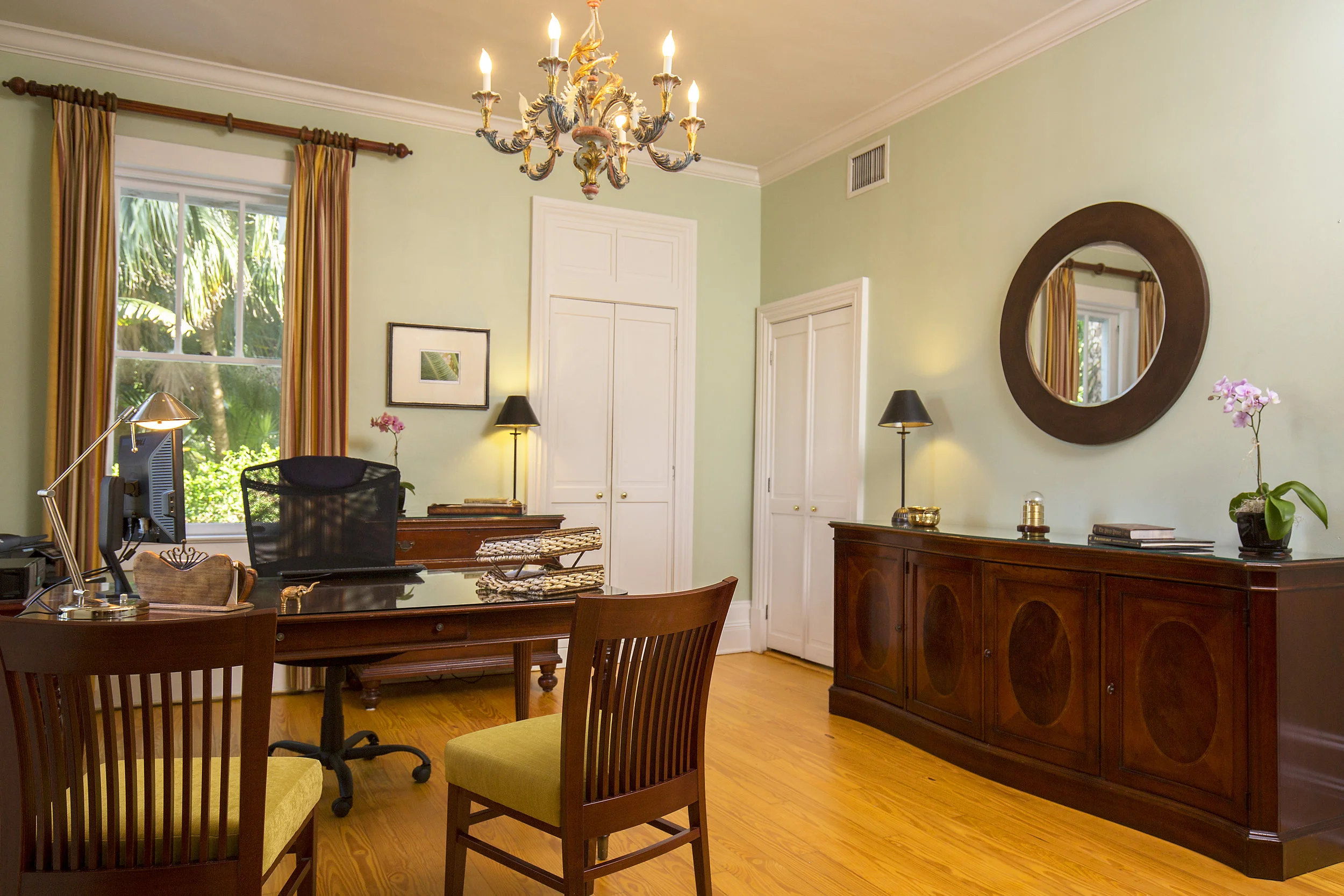 Gallery Historic Weatherstation Inn Boutique Key West Hotel