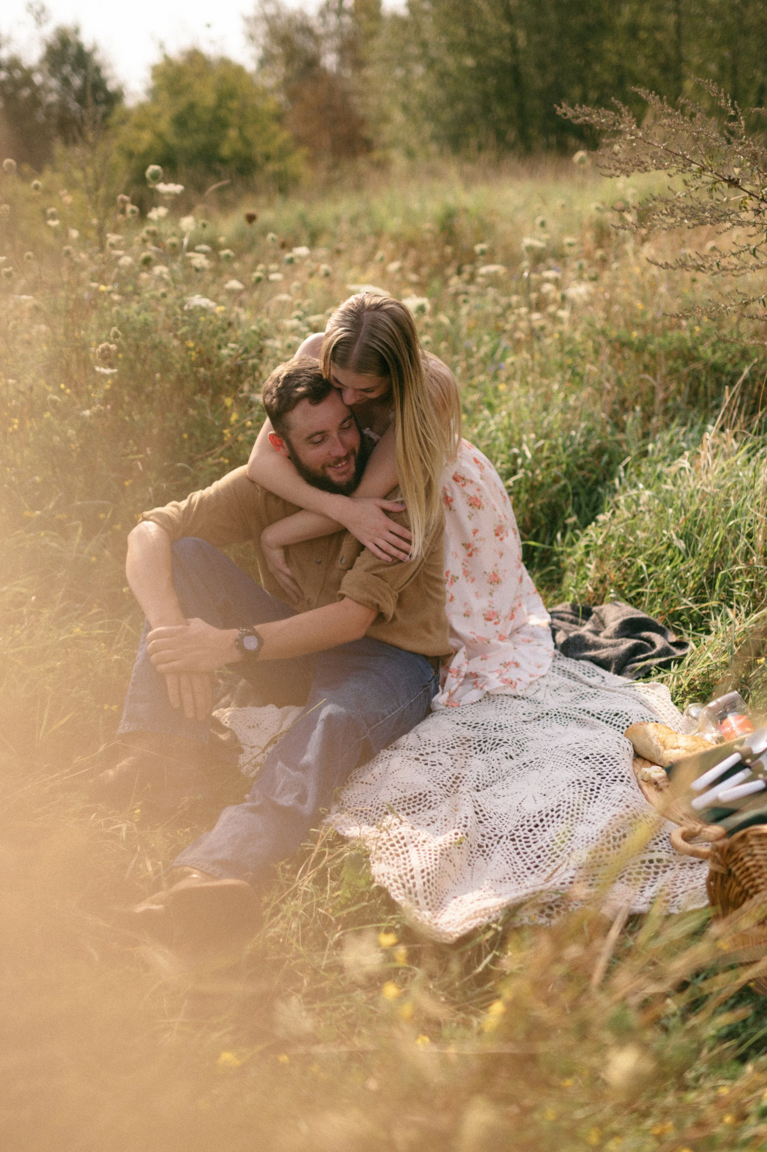 A Romantic Picnic Date