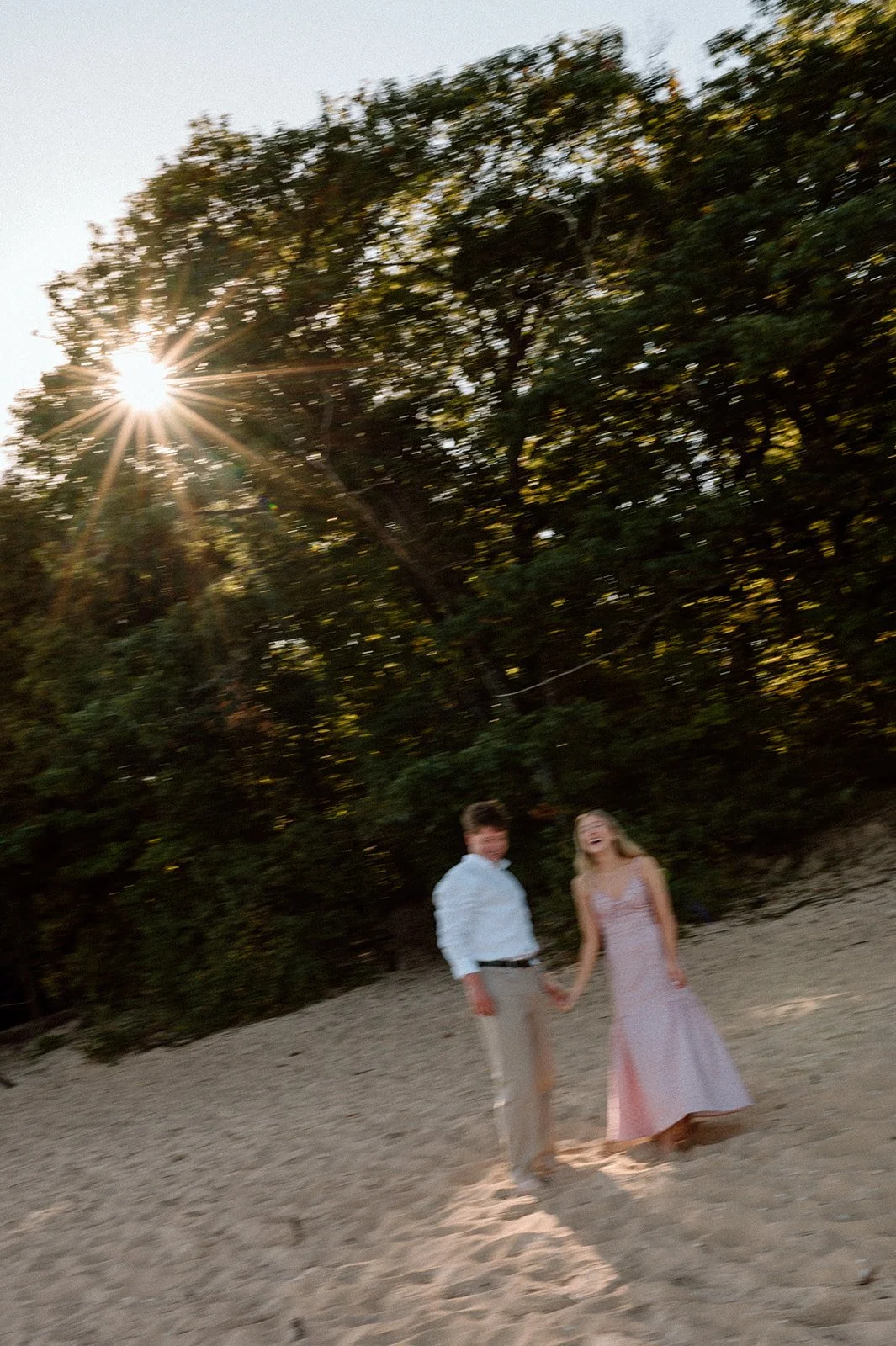 A Perfect Autumn Engagement on the Peninsula